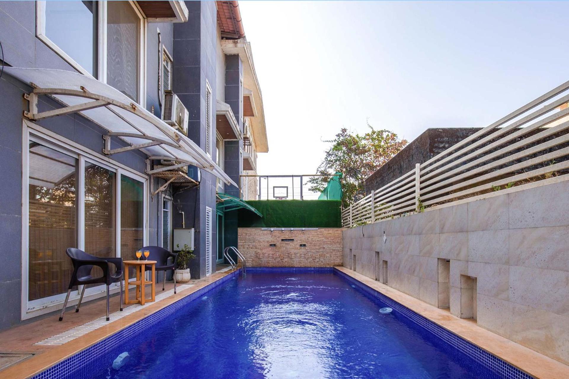 Ayurkutir Villa by StayVista - Pool, gym, and snooker table for your ultimate relaxation and entertainment view 2