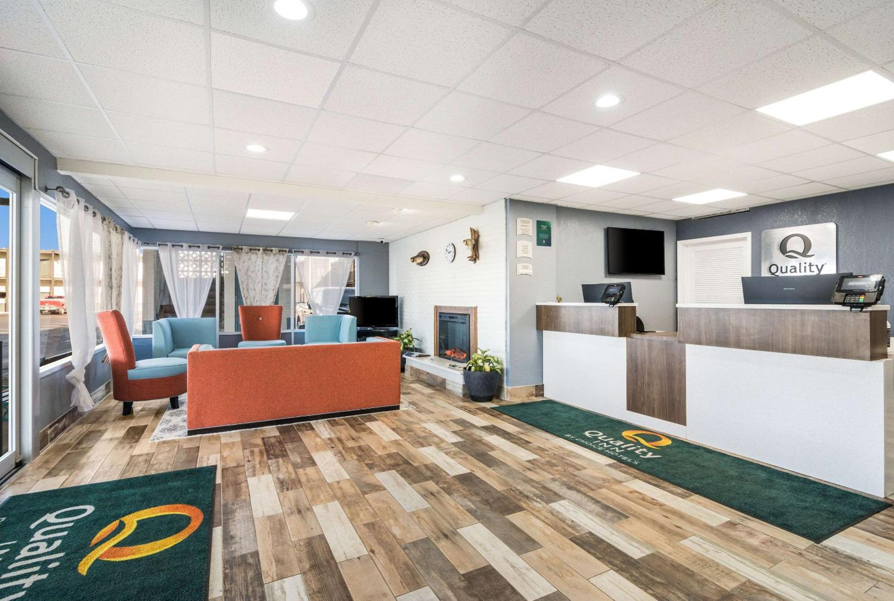 Henderson Vacations - Quality Inn - On The Lake Clarksville-Boydton - Property Image 5