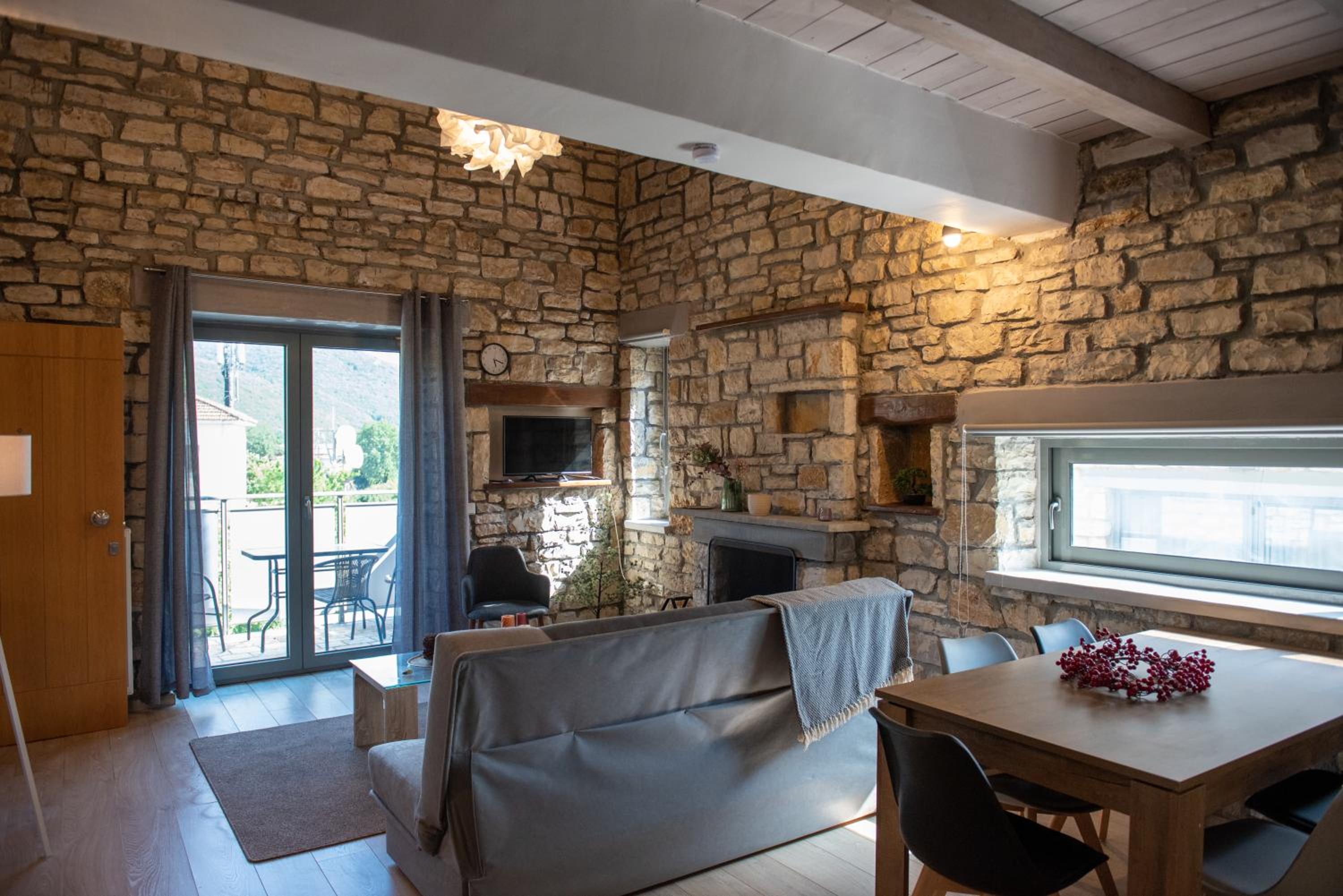 Kalpaki luxury maisonette 3 view 5