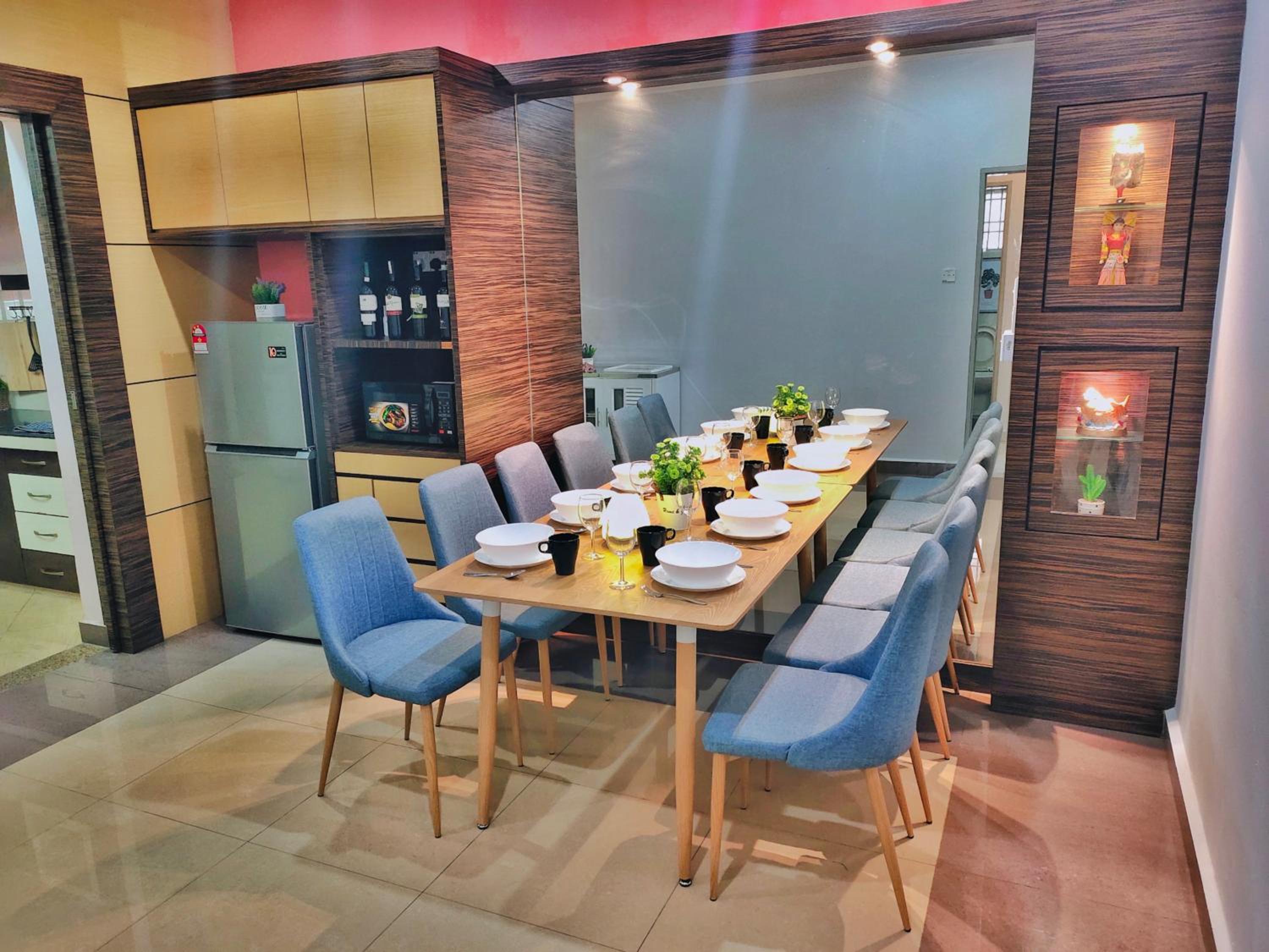Semi-Detached, Up to 24 Pax, 3200sqft, 4 Bedrooms, 3 Bathrooms, 4 Car Parks by Star Home photo 8