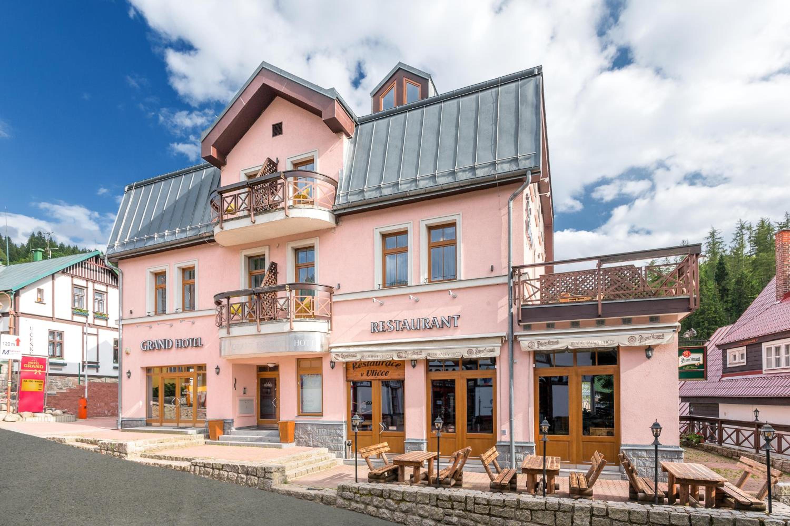 Hotel Wellness Hotel Grand