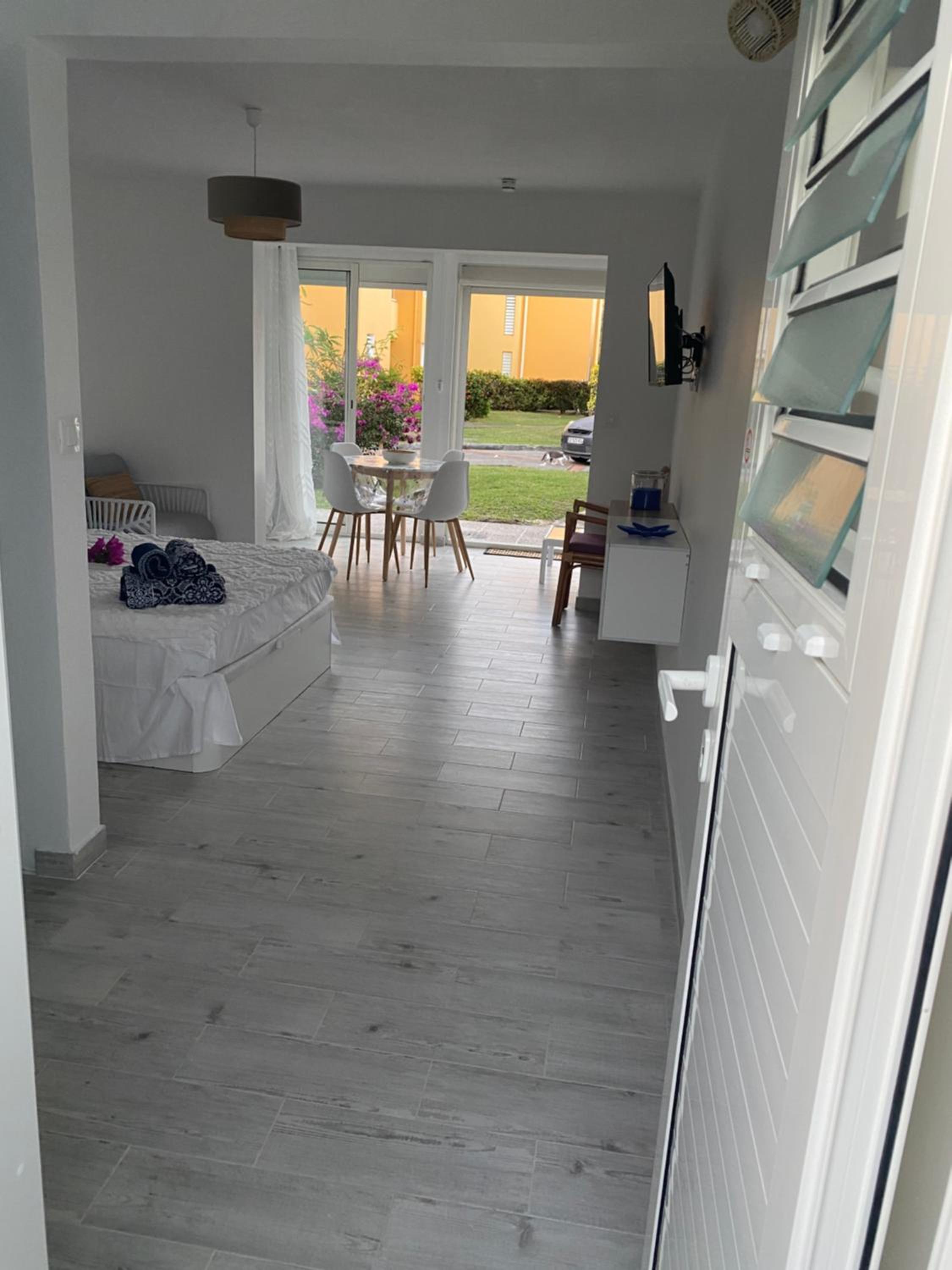 studio rénové « Ti Kay des Salines » view 2