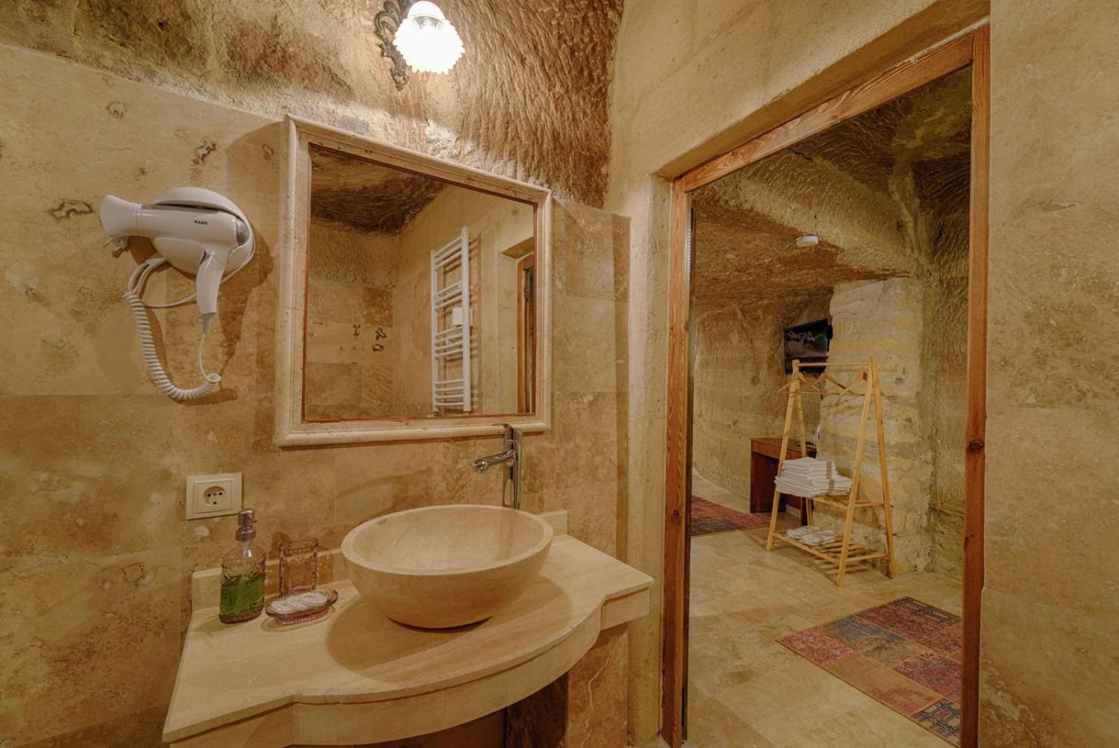 Avlu Cave House - Image 41