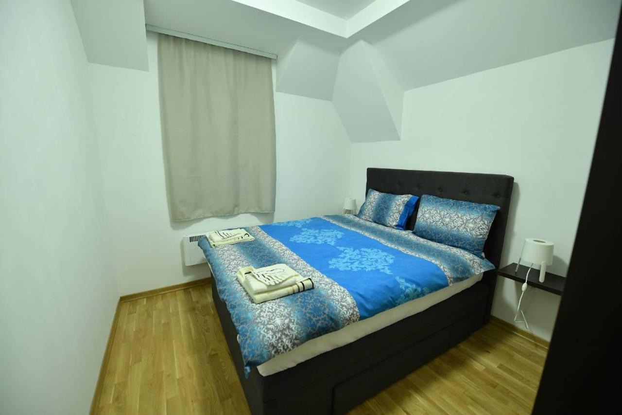 Dvori Apartments