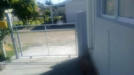 KITNET k1 em TORRES-RS - Na mais bela praia Gaúcha - 2 quartos - Frigobar - micro-ondas - banheiro - ar condicionado split - TV smart 32' - Wi-Fi - Anfitri view 2