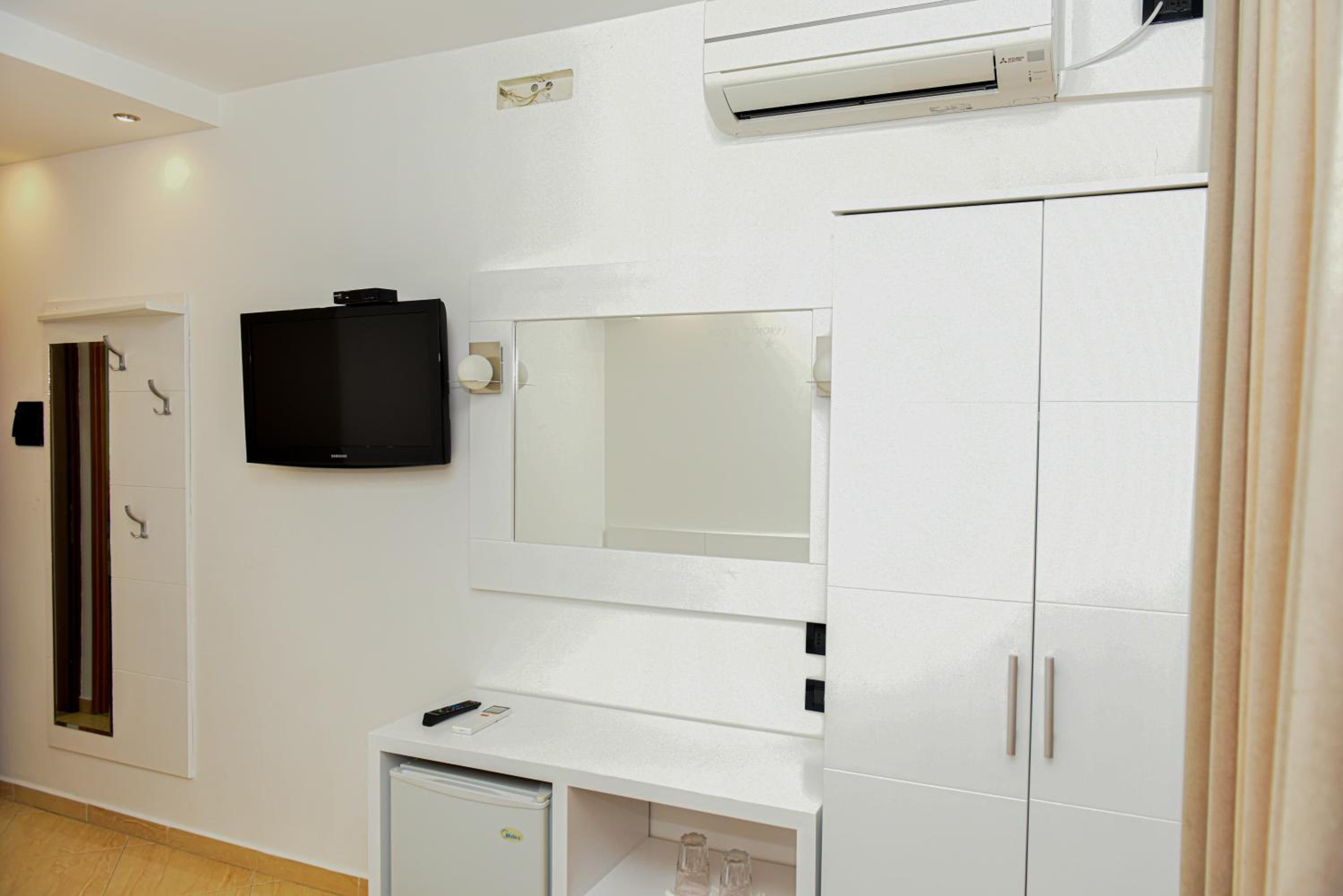 Hotel Tomorri, photo 44