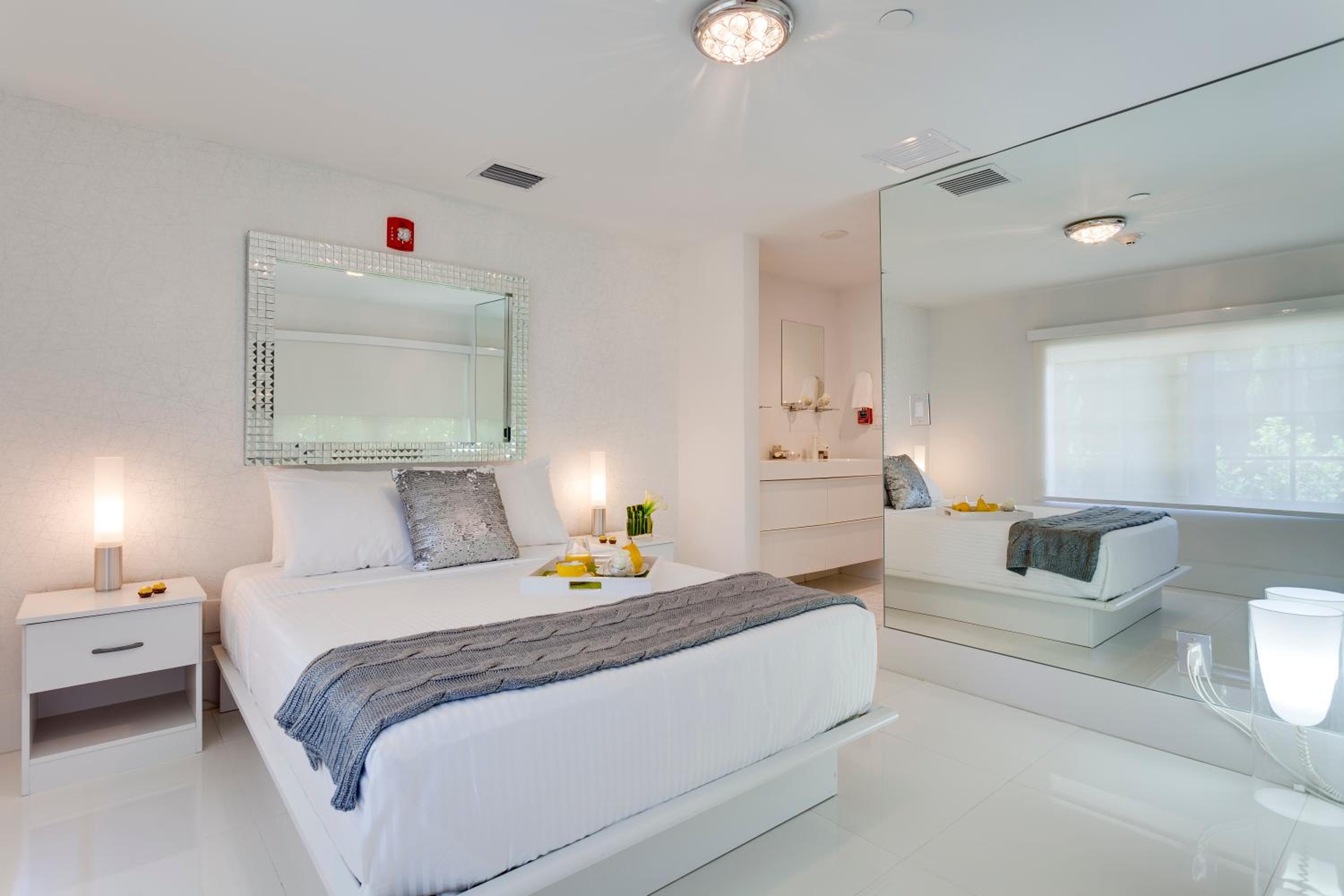 Bars B&B South Beach Hotel