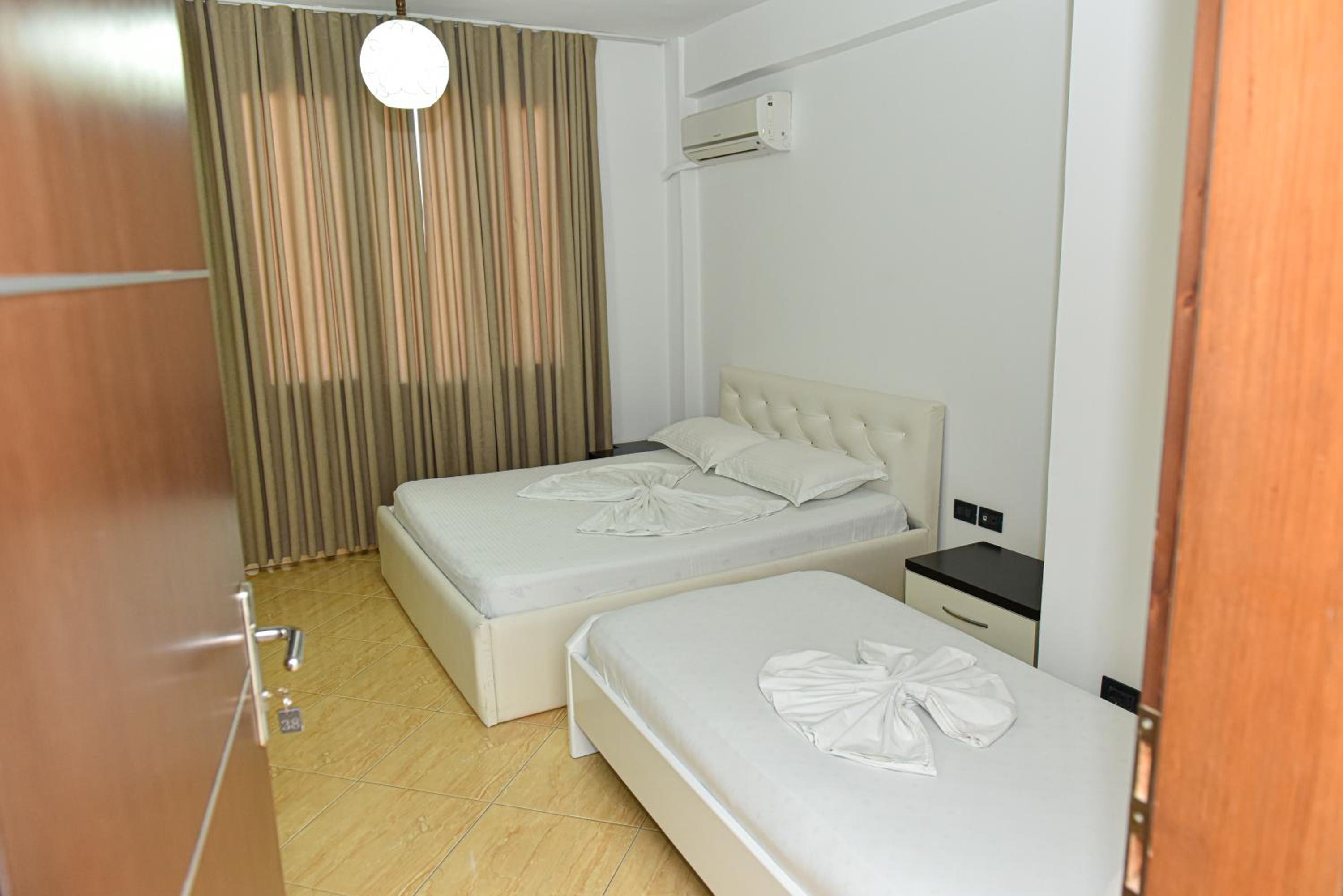 Hotel Tomorri, photo 28