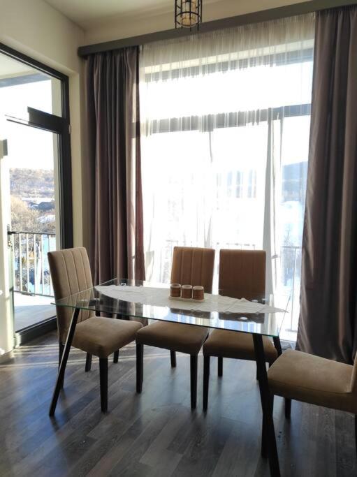 Sunny apartment in Kechi House, Tsaghkadzor