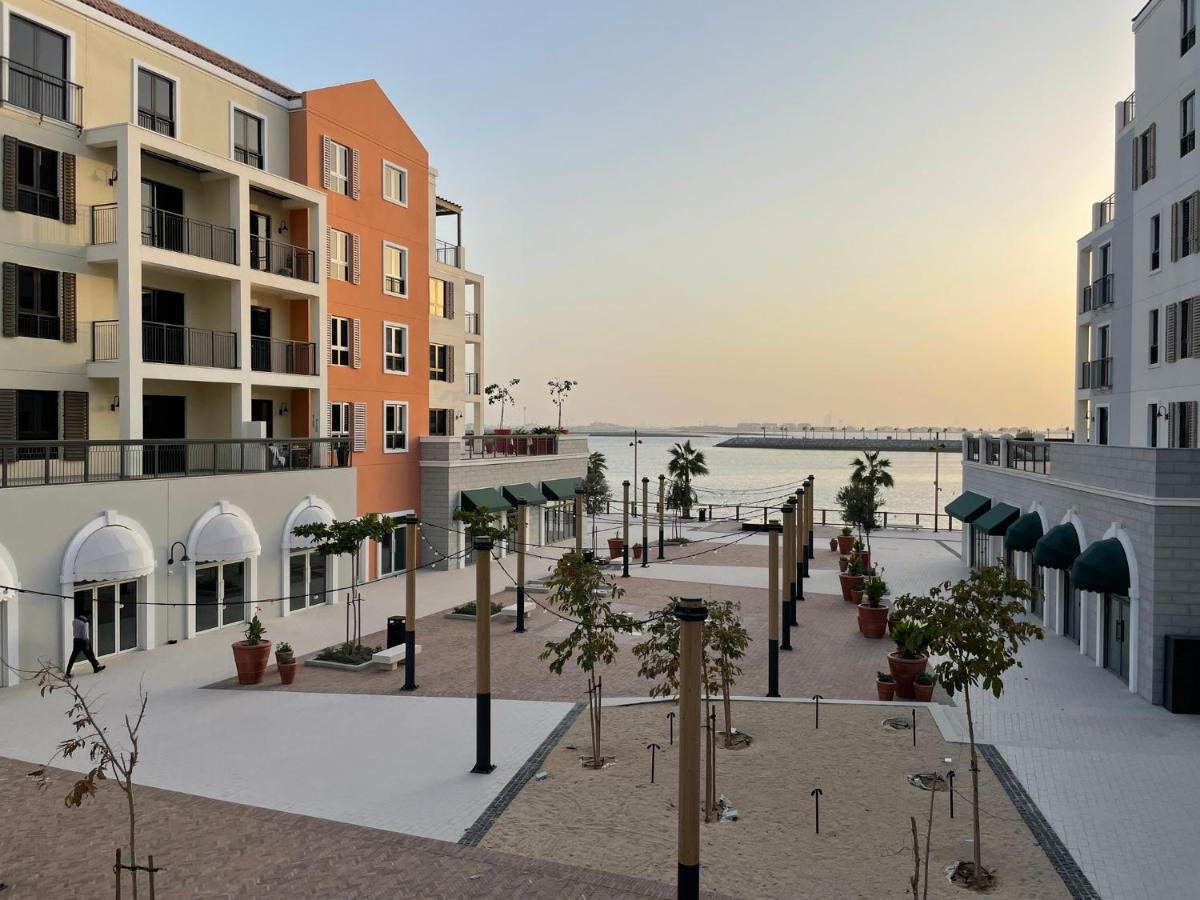 Ultimate Stay - 4 Beds - La Mer - Sunset Marina View