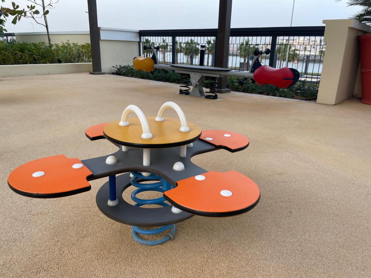 Ultimate Stay - 4 Beds - La Mer - Sunset Marina View