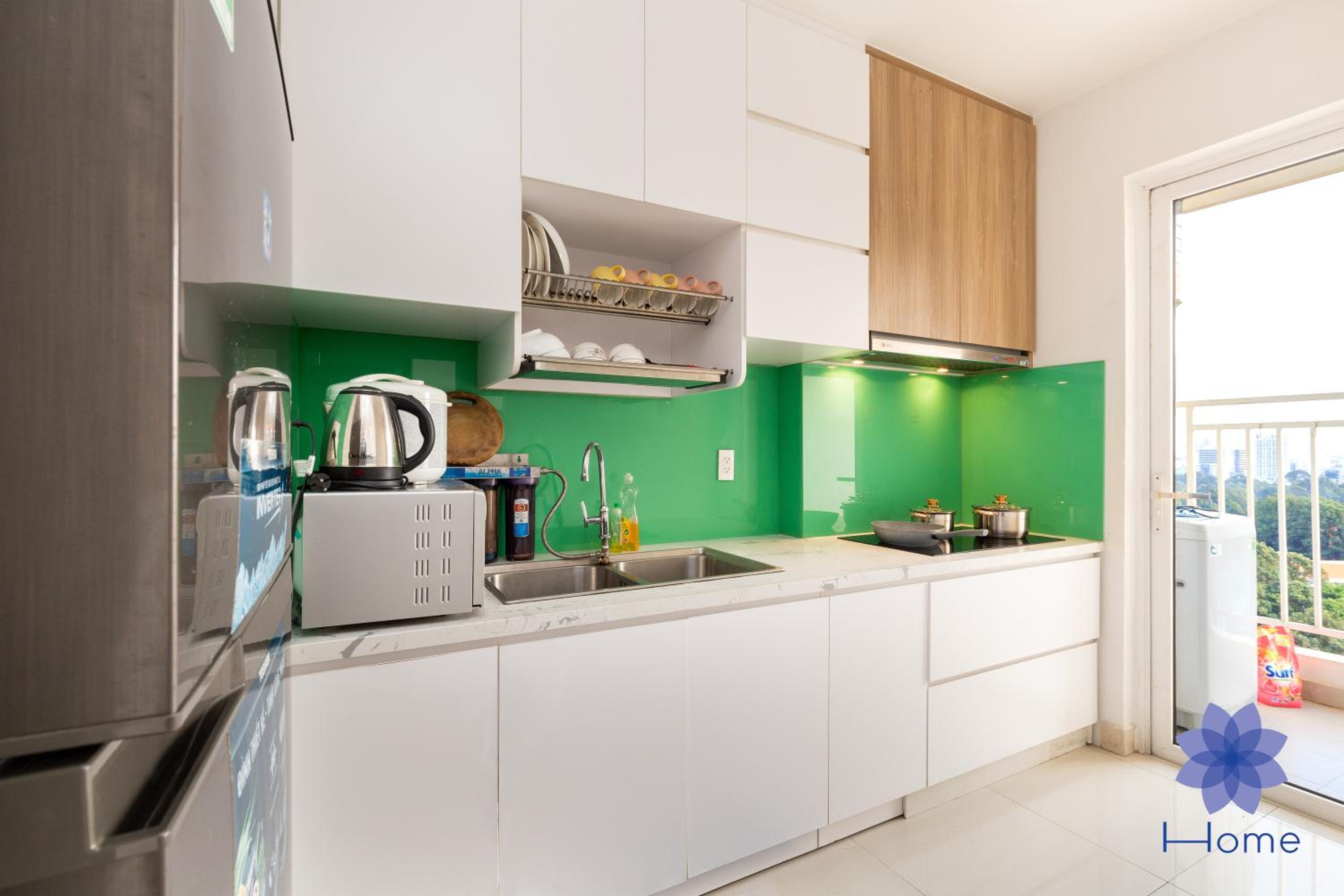Home, Cosy&Luxury Apartment - 5mins to Airport, Free Pool&Gym, Airport Pick up Service