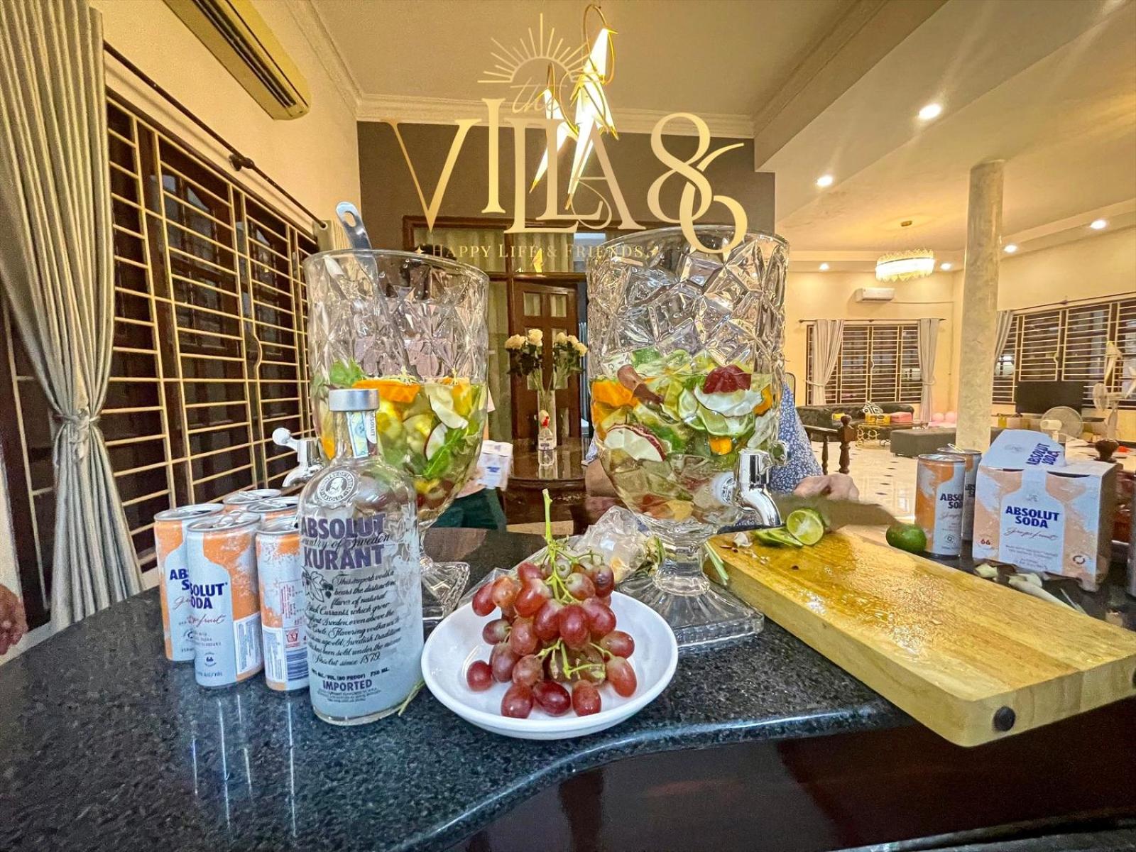 Villa 86