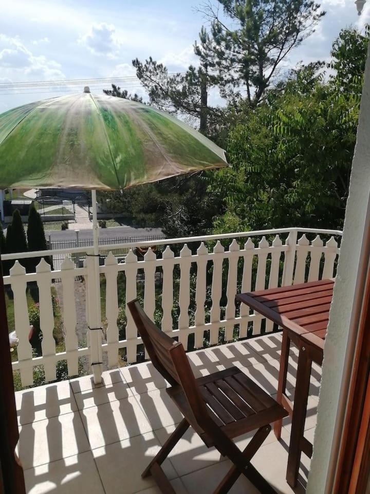 Two bedroom apartment with swimming pool view 5