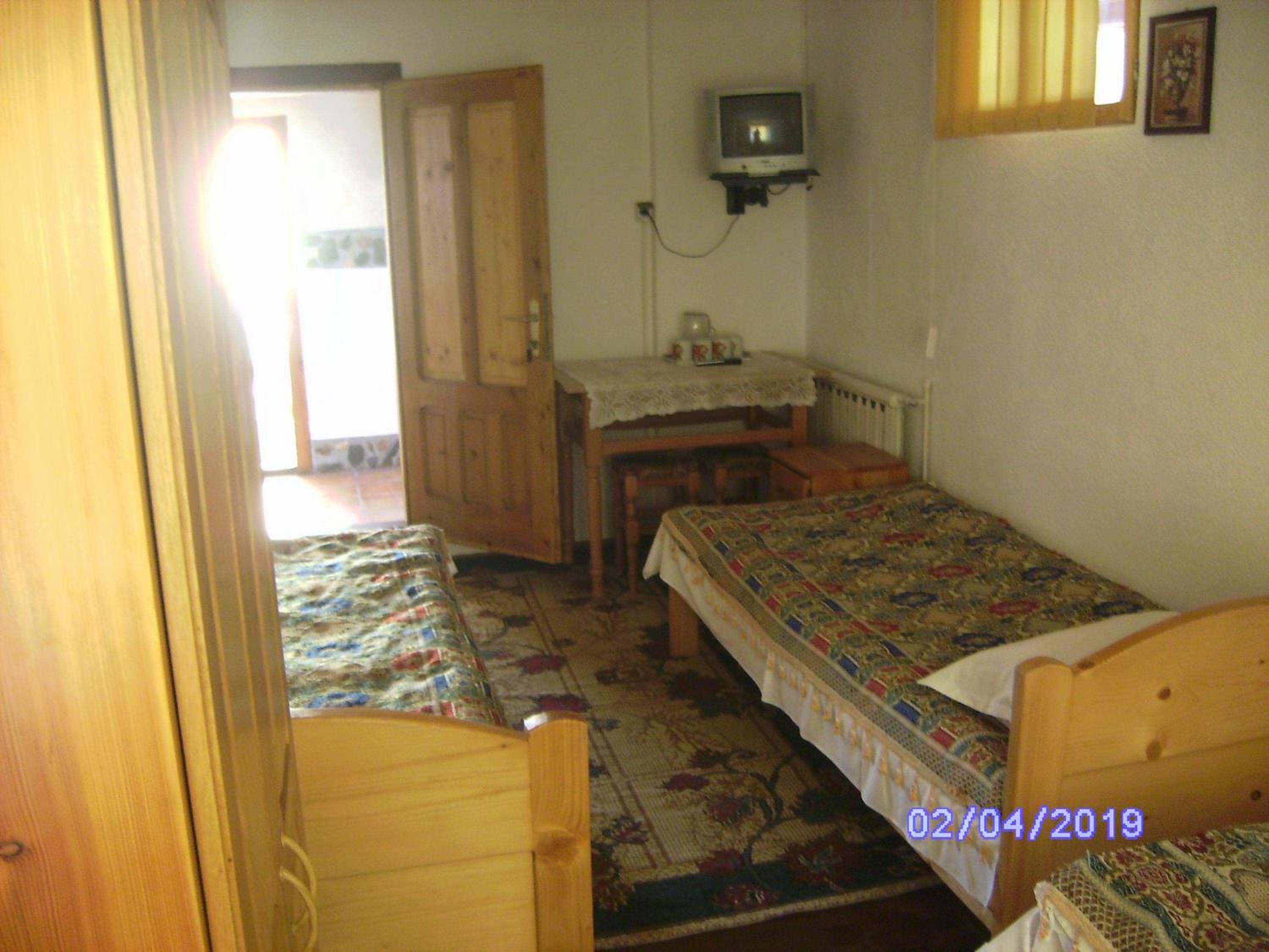 Pensiunea Irina 1 si 2