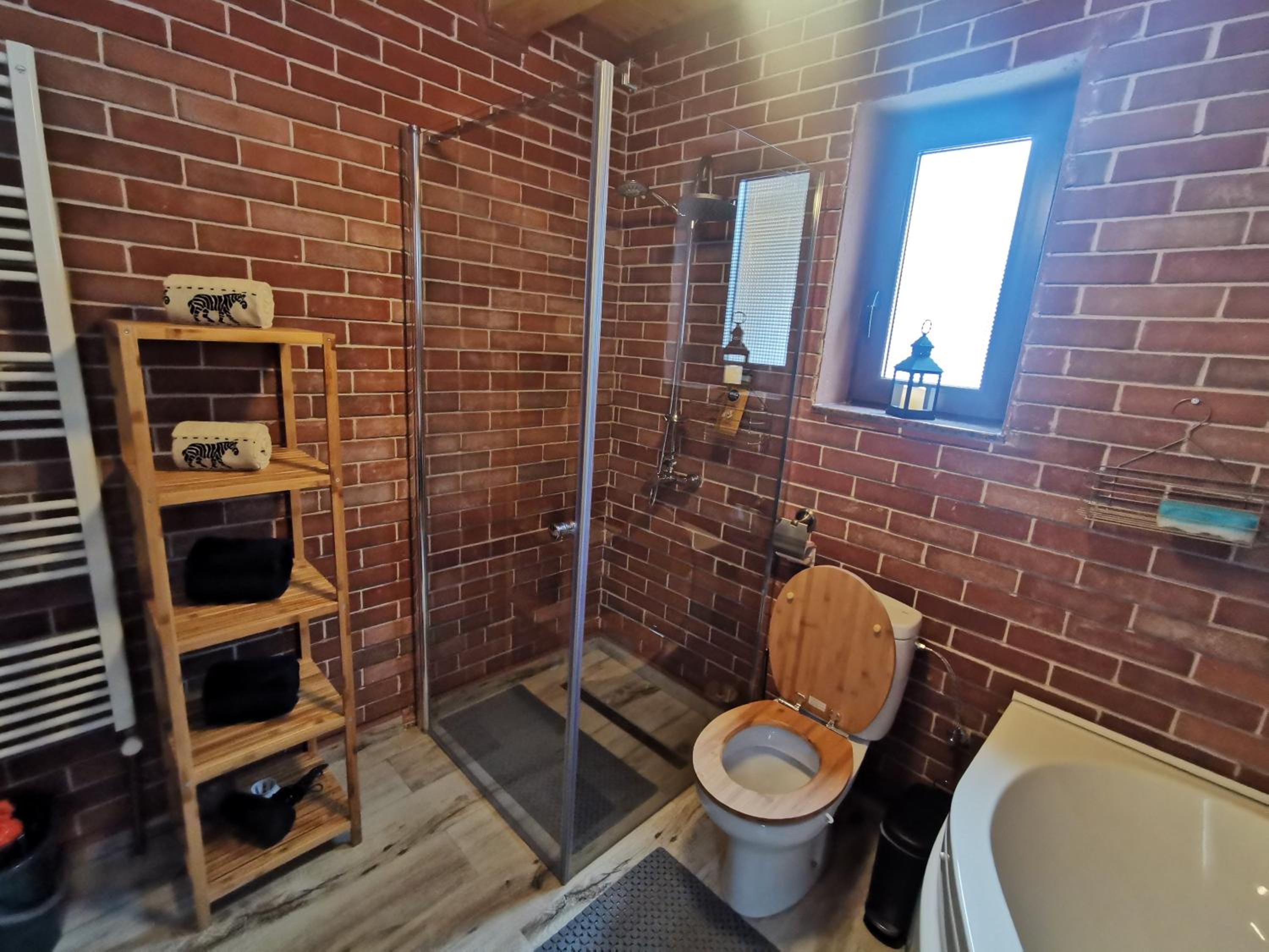 Photo 39