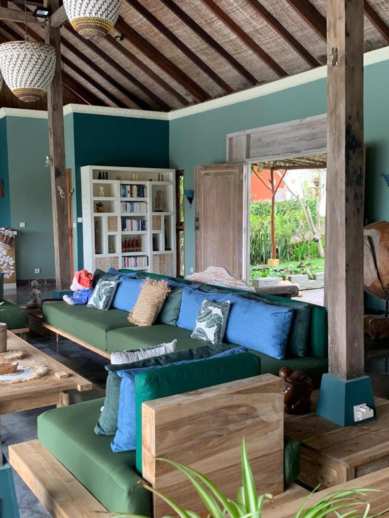 Villa Anjing