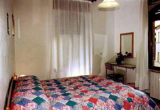 Photo 70