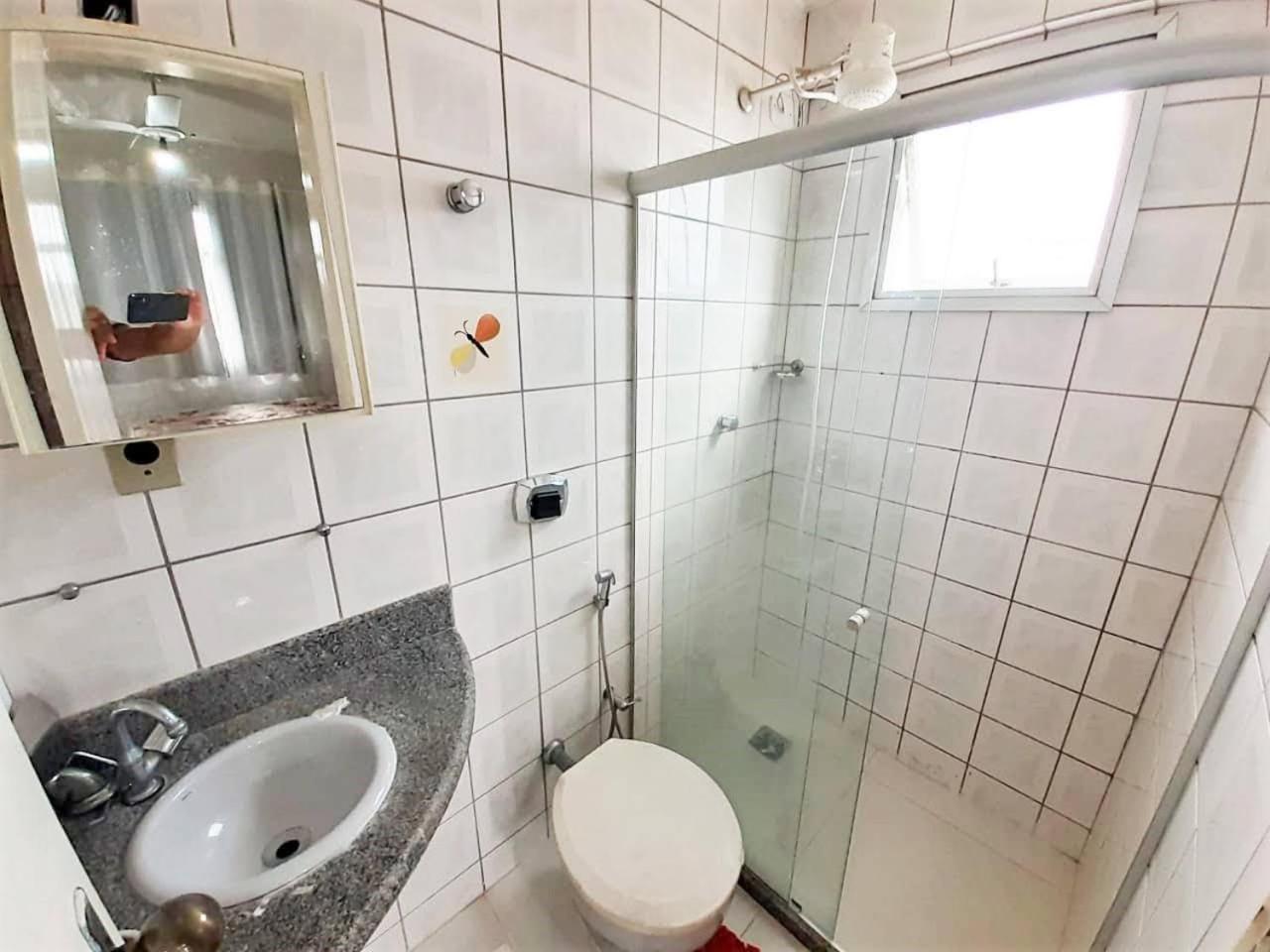 Otimo apartamento de 2 quartos na Praia do Morro