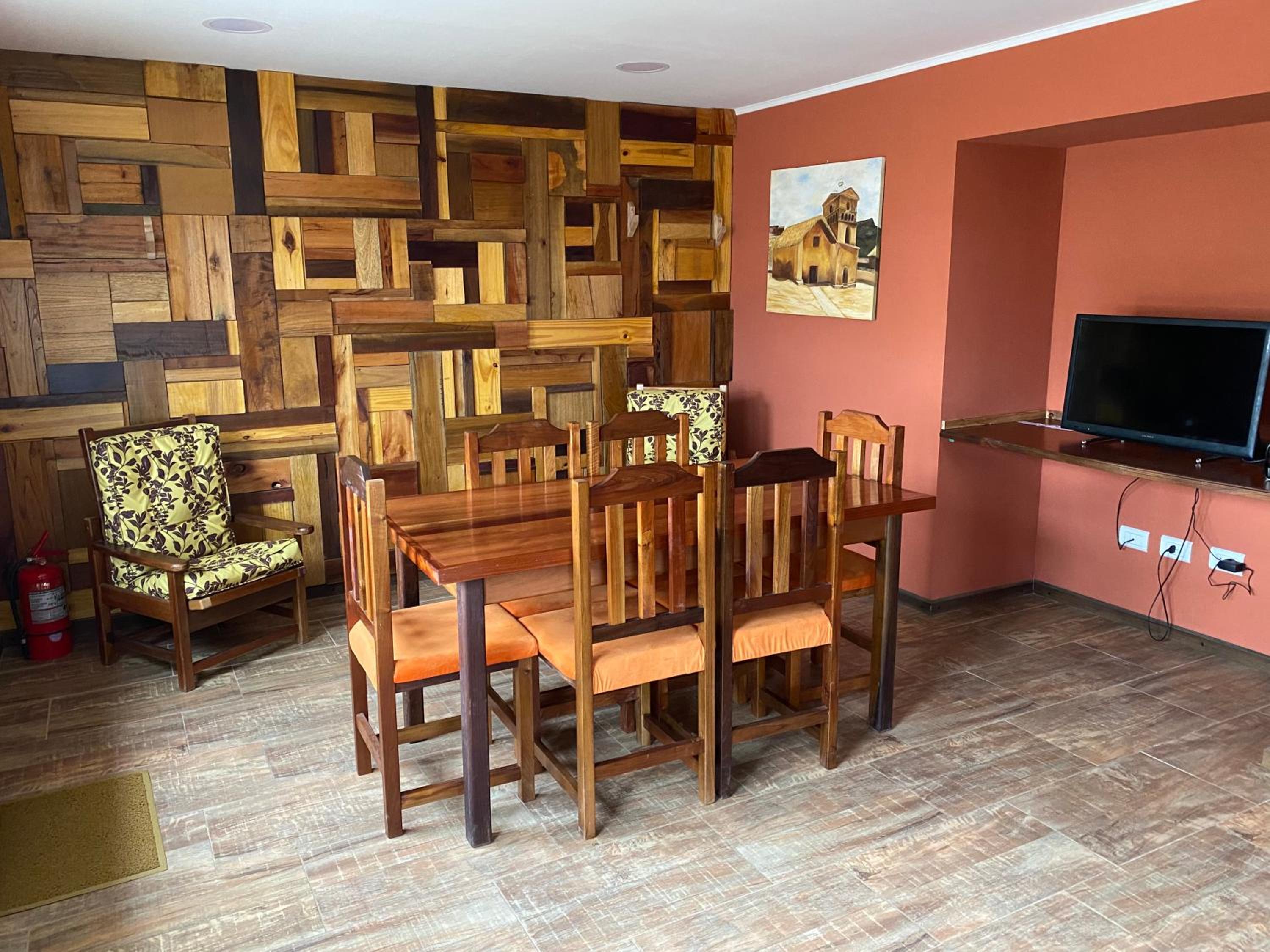 Patagonia Austral Suites - Cabaña con servicio de hotel - DESAYUNO INCLUIDO!