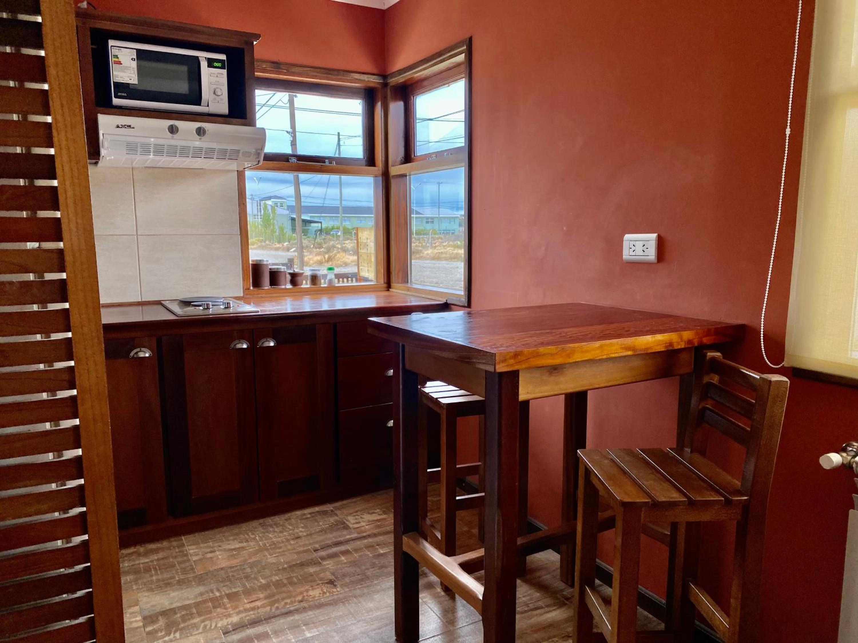 Patagonia Austral Suites - Cabaña con servicio de hotel - DESAYUNO INCLUIDO!
