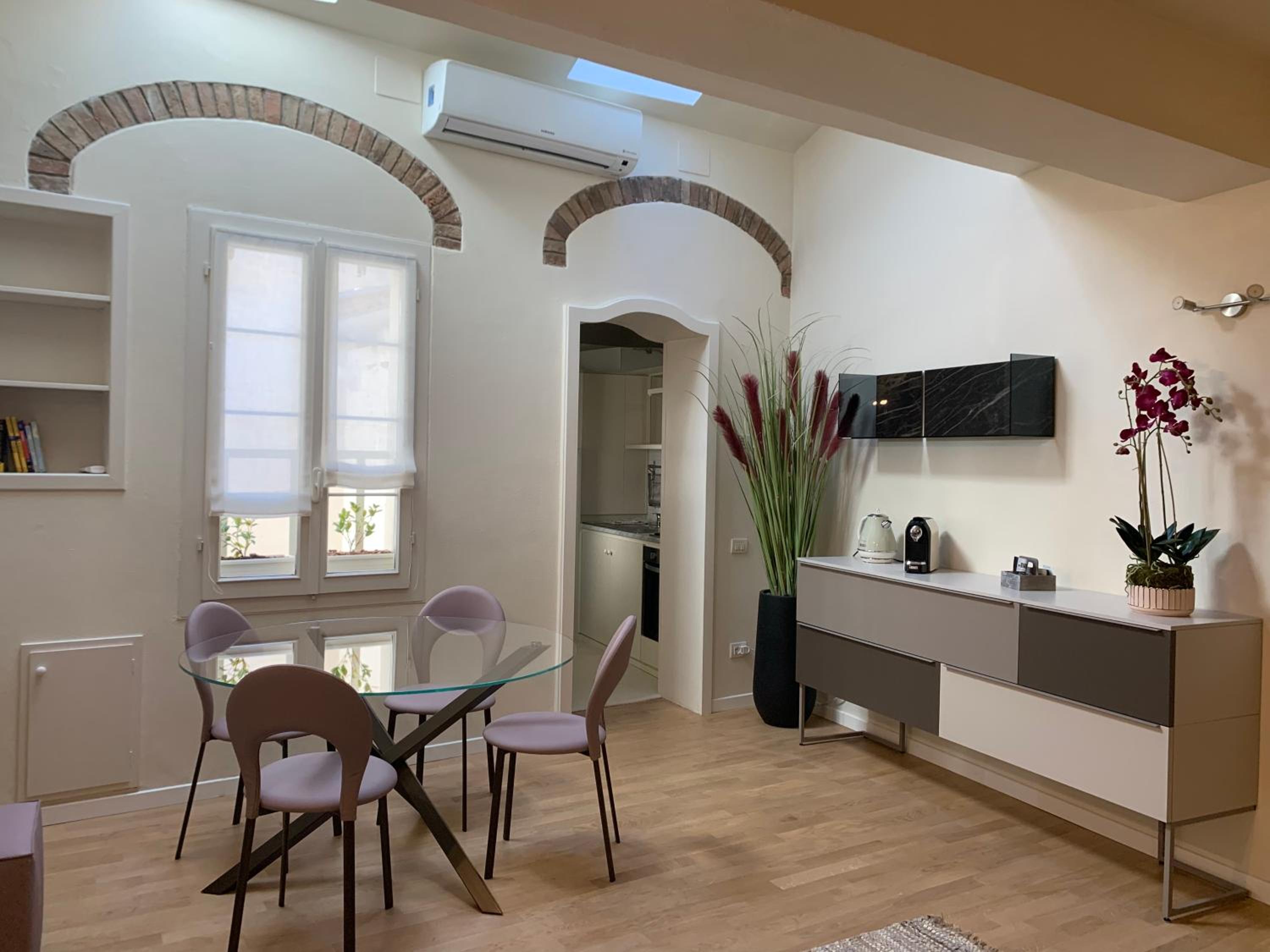 Maison del Ducato Cavour 37 view 4