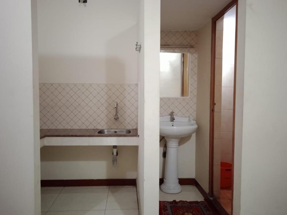 Jinan Tourist Home