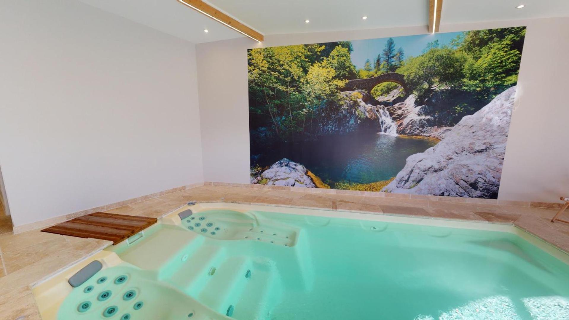 Jacuzzi