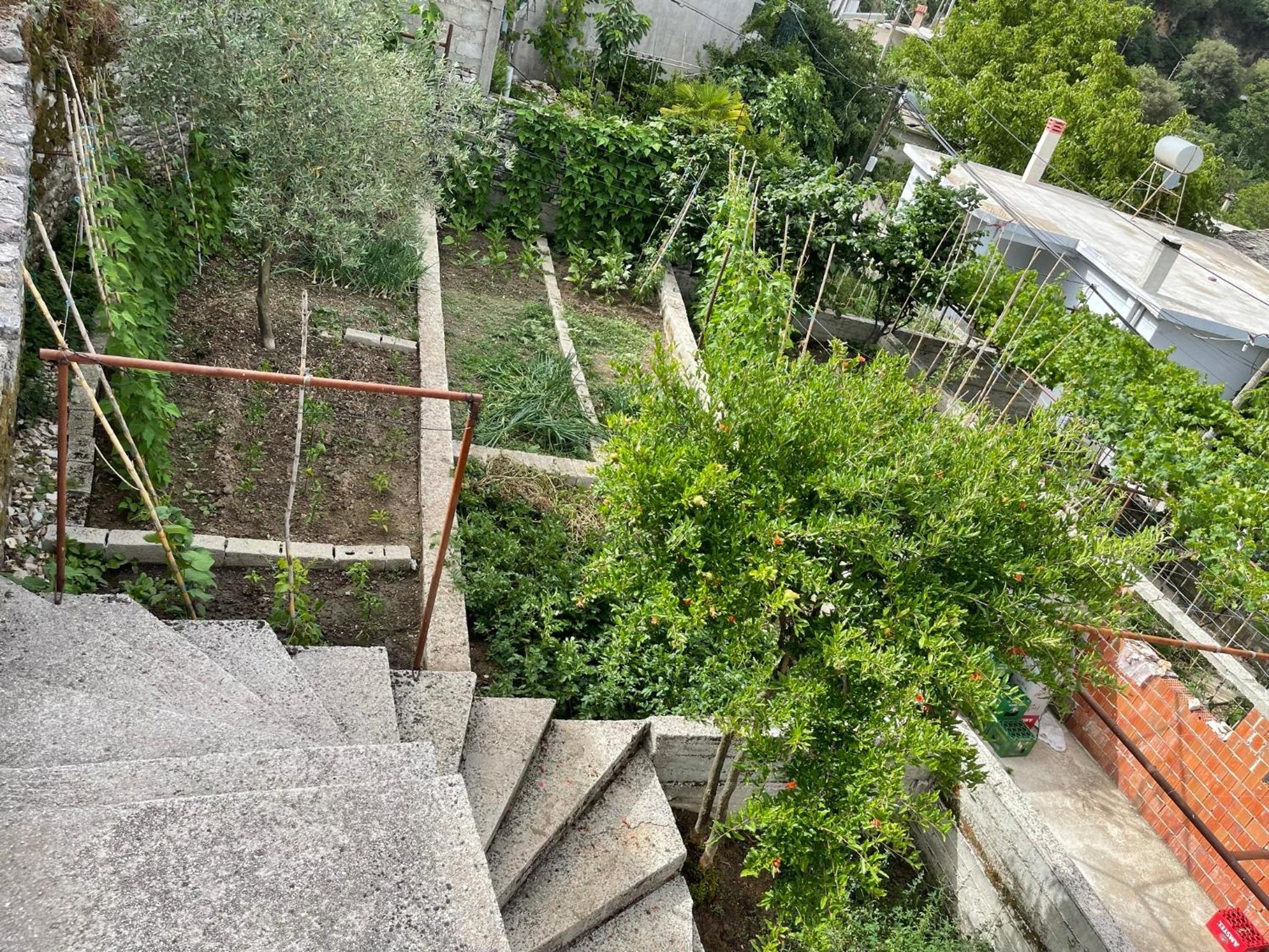 Leka GuestHouse