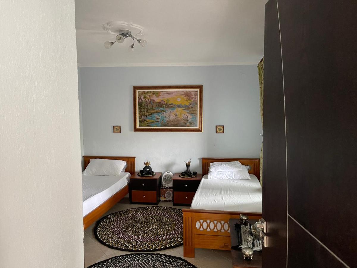 Leka GuestHouse