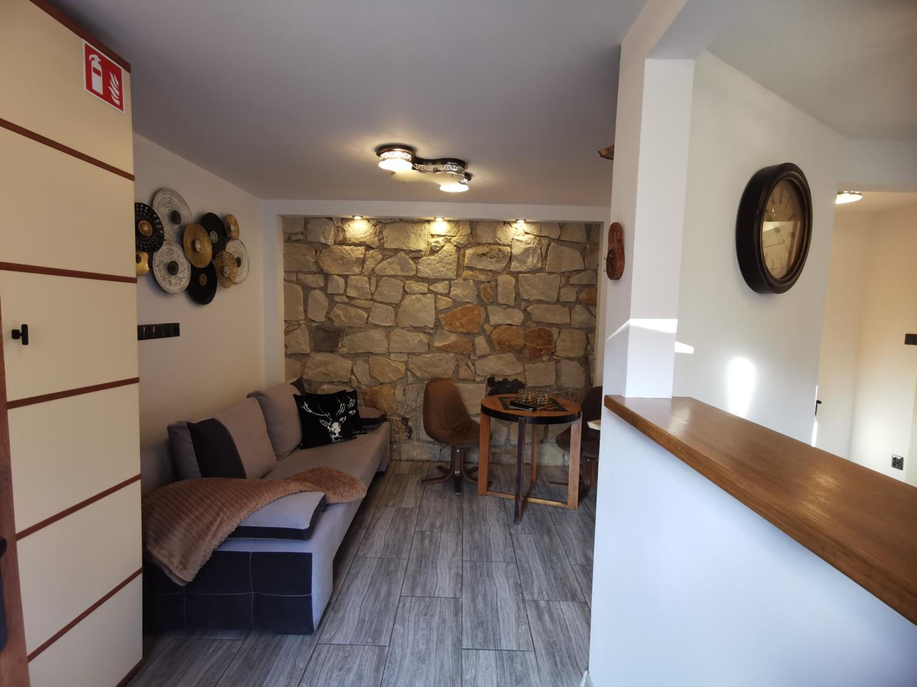 Kryształowy Apartament z pięknym ogrodem w centrum uzdrowiska view 5