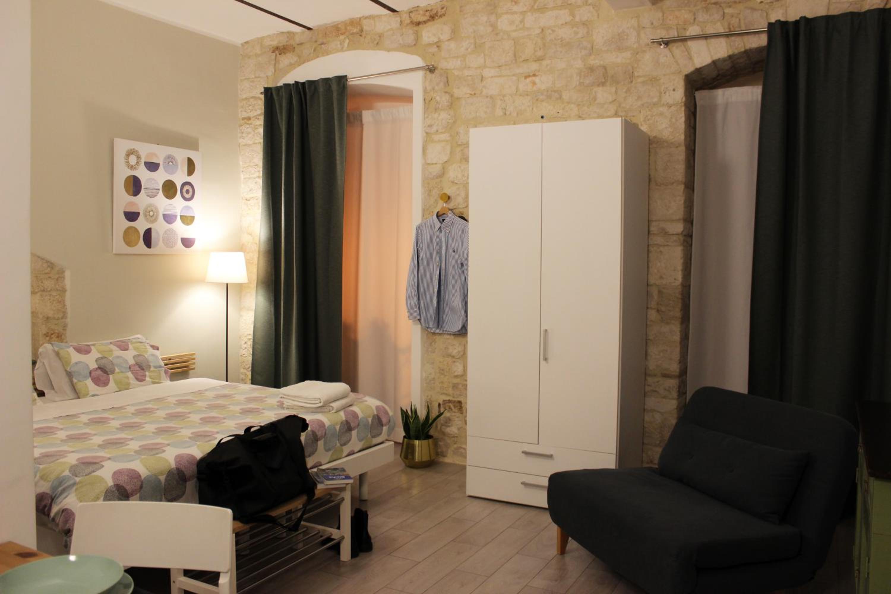 Photo 23