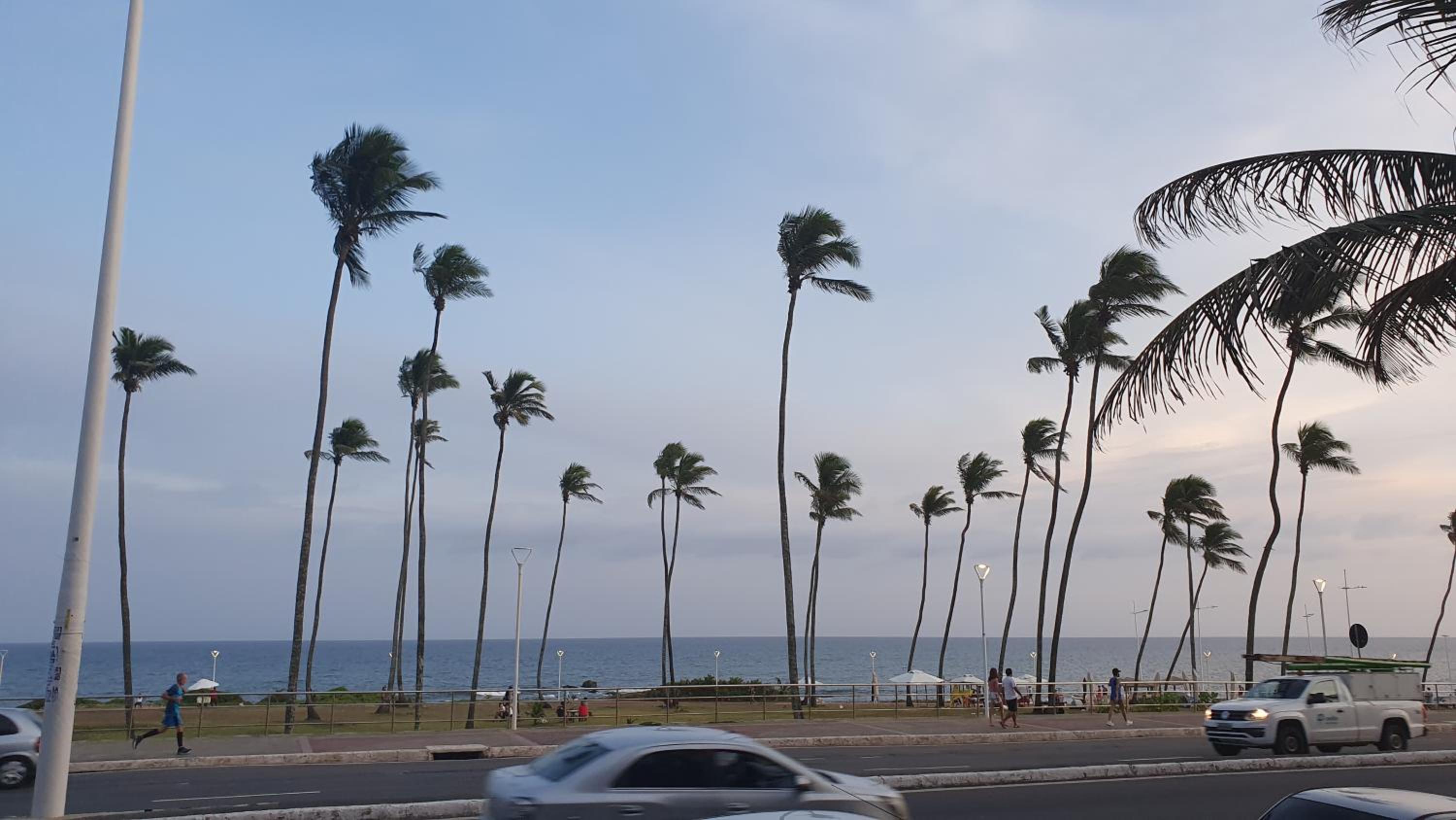 FLAT Jardim de Alah - Frente Praia