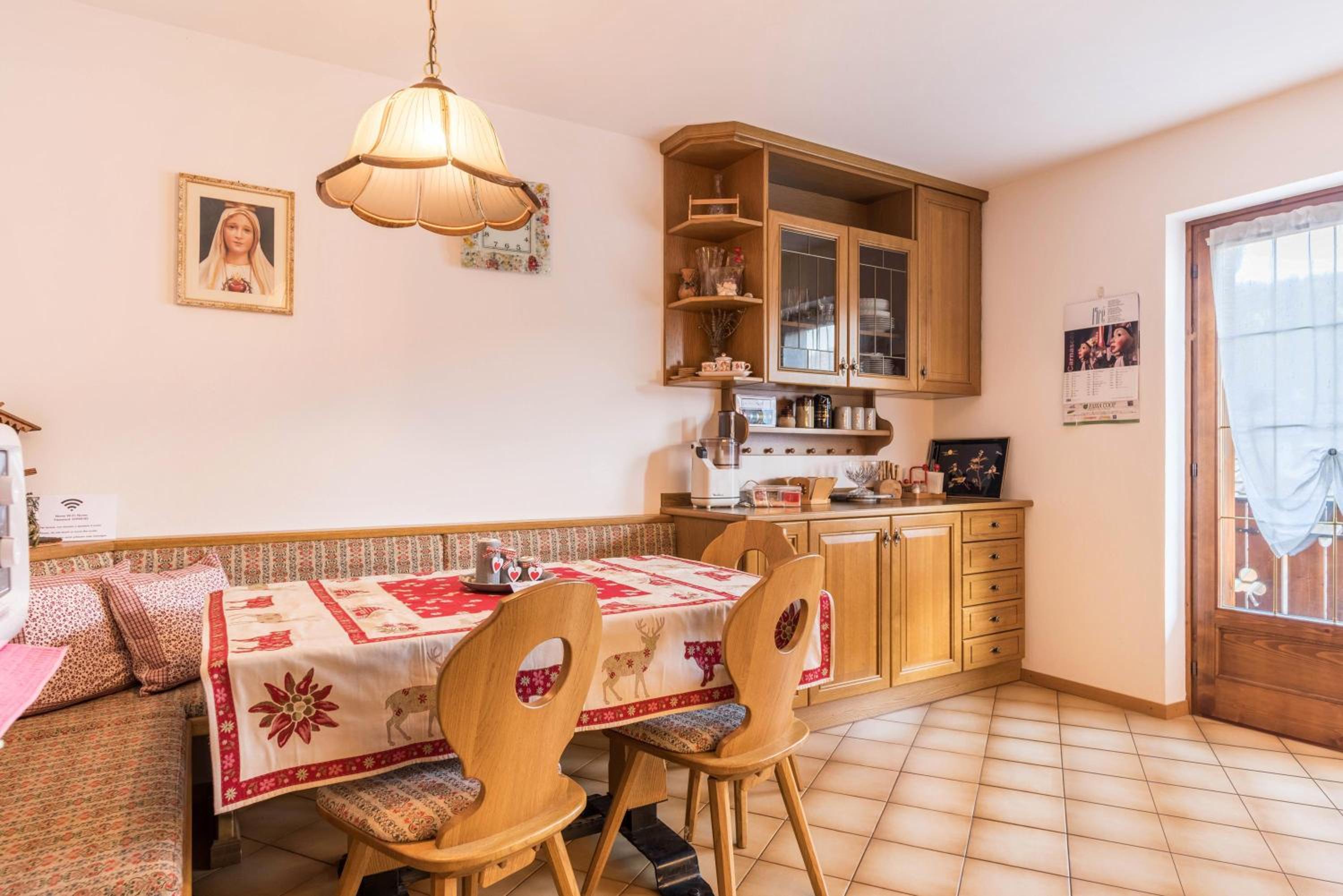 Casa Sicina Albina view 3