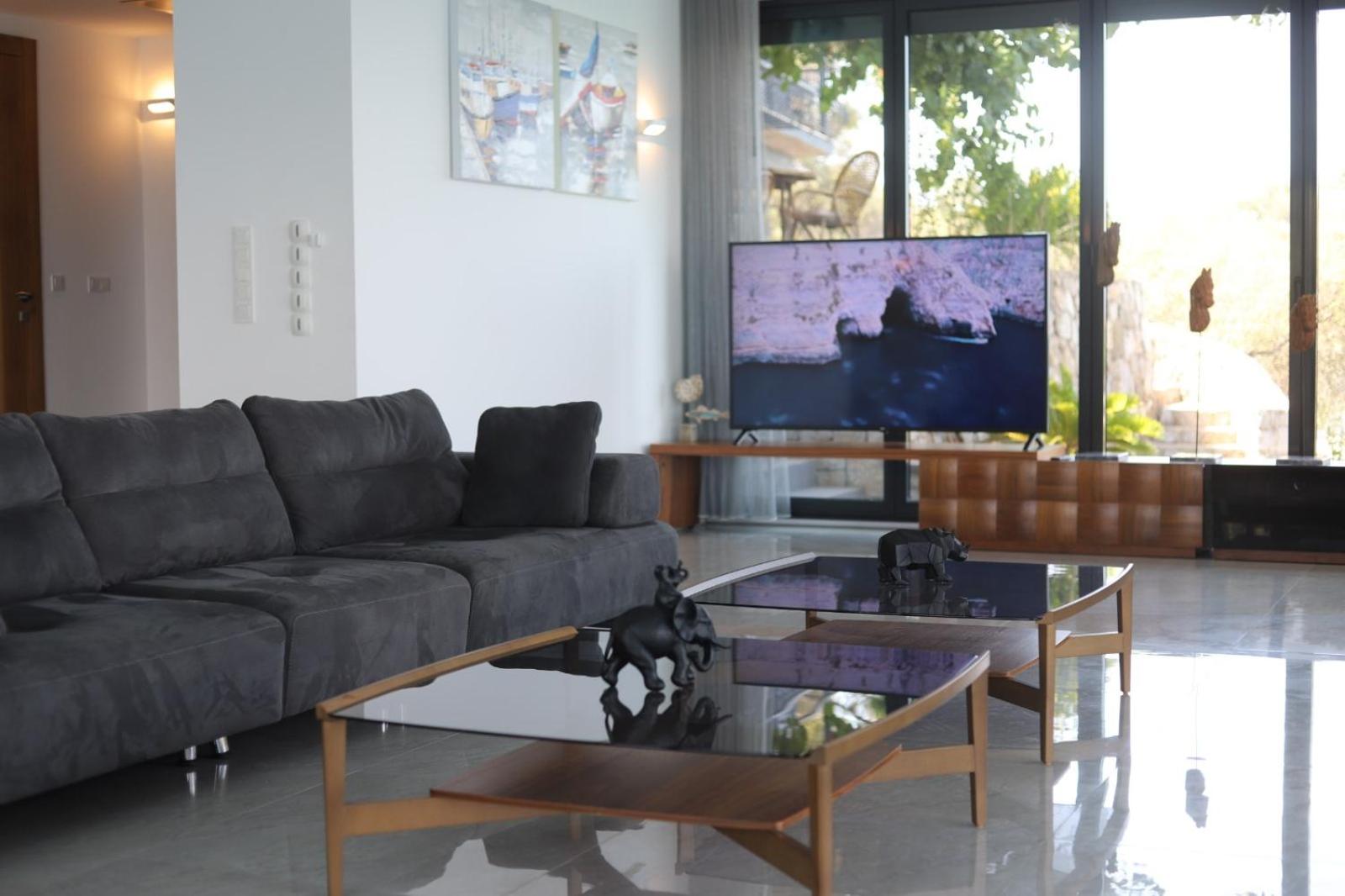 Villa CasaBlanca view 5