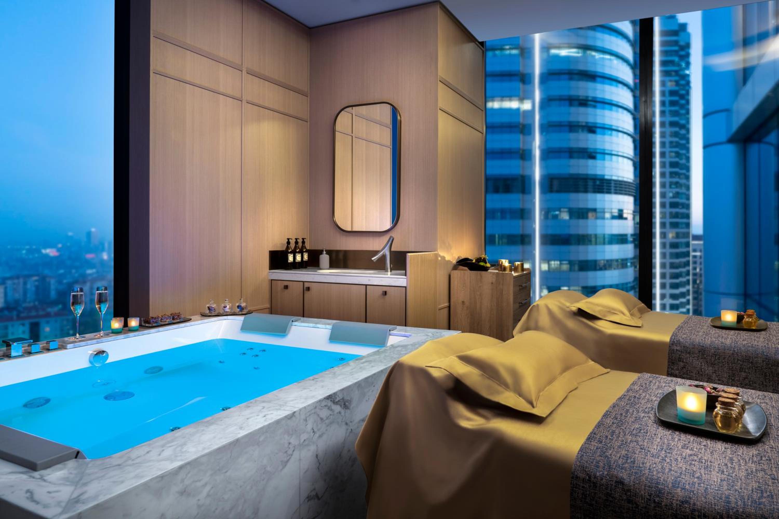 Address İstanbul - Image 8