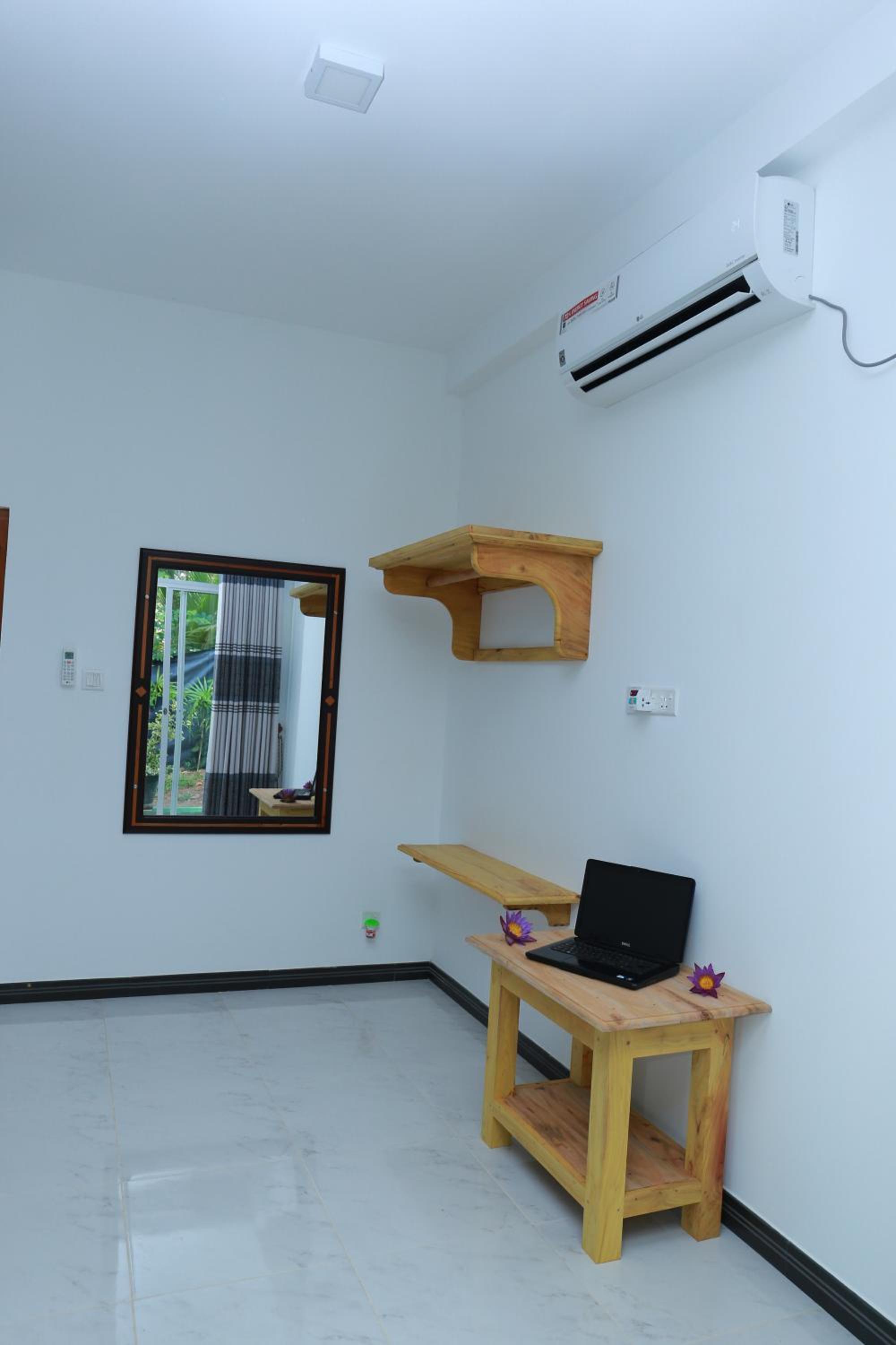 Charly Villa view 4