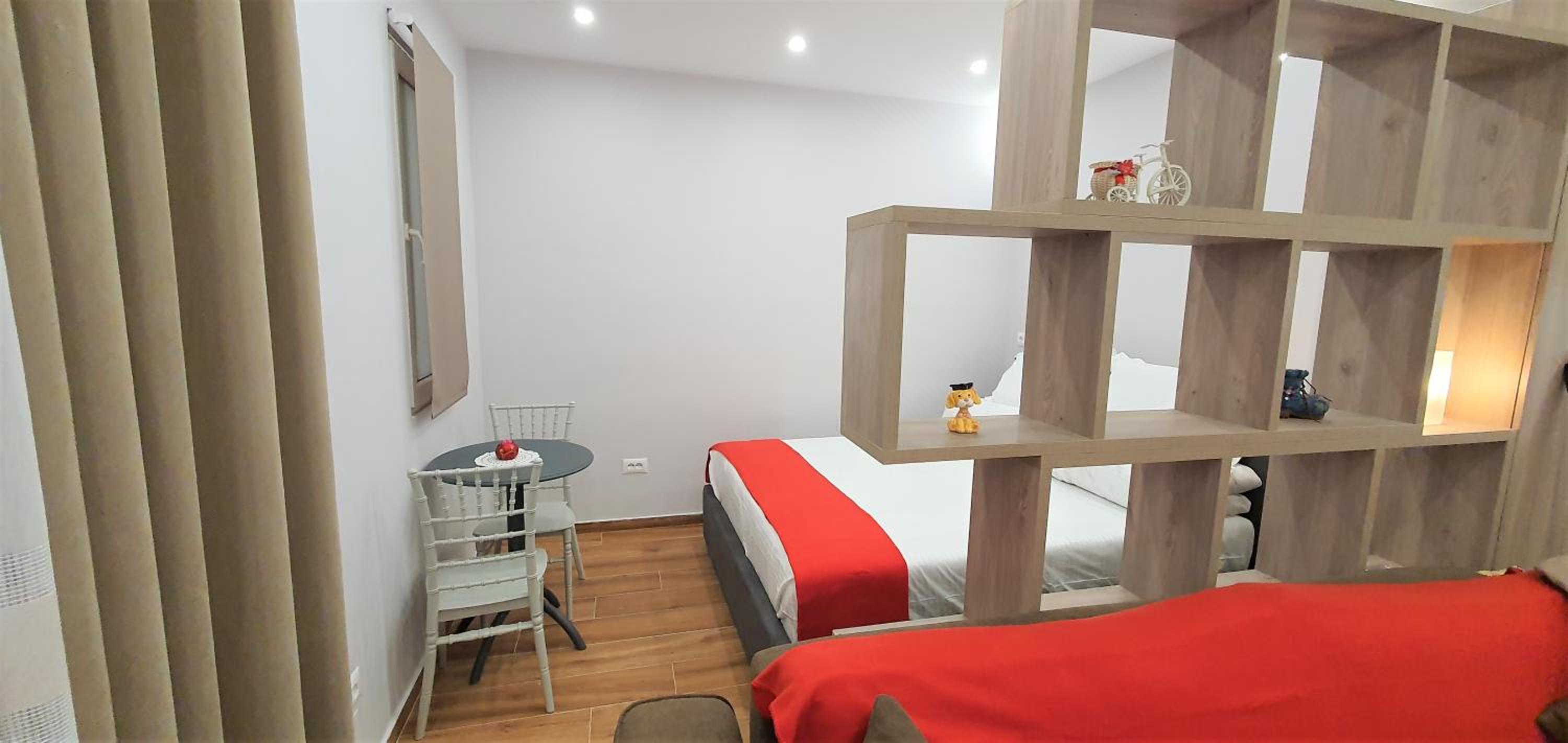 Eni`s Apartments