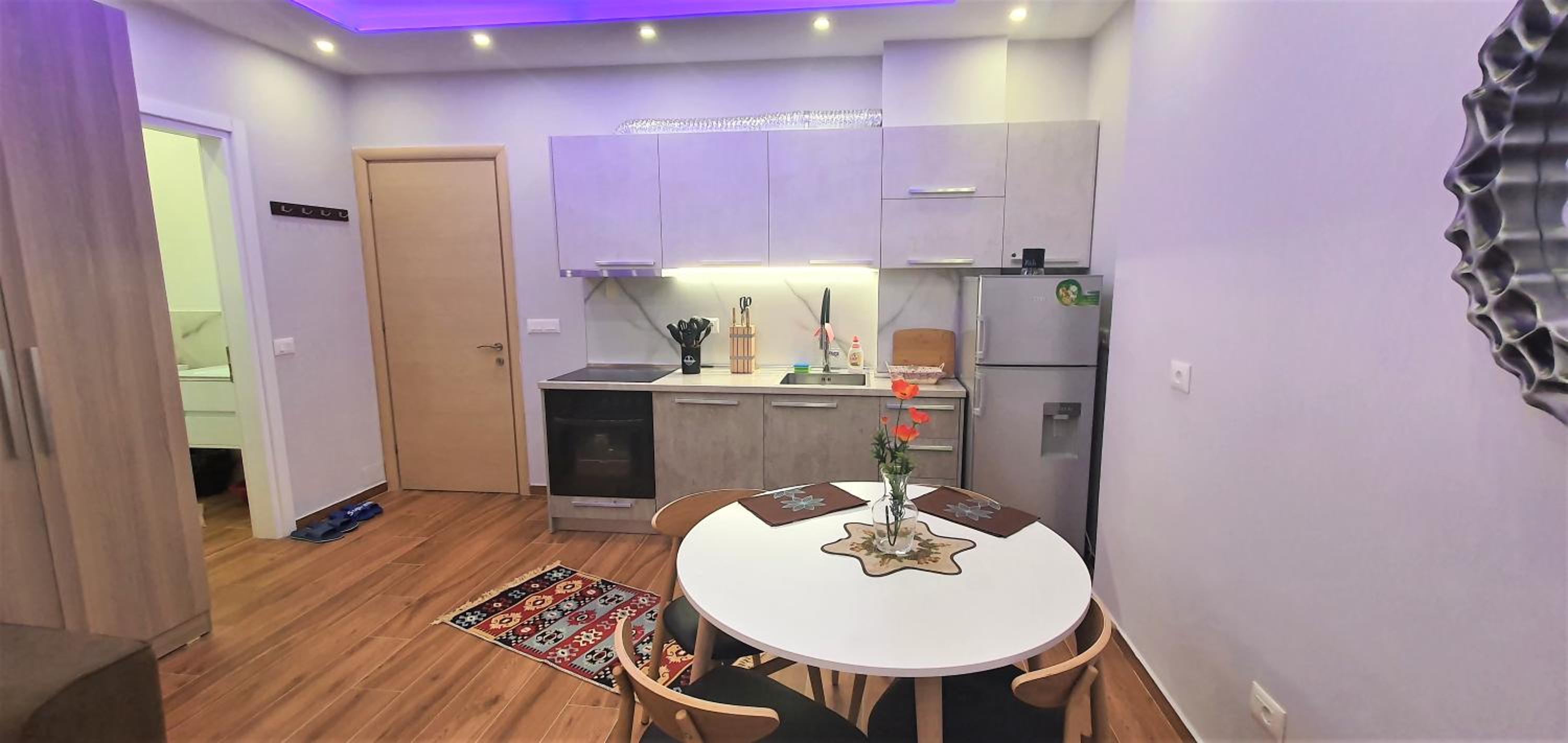 Eni`s Apartments