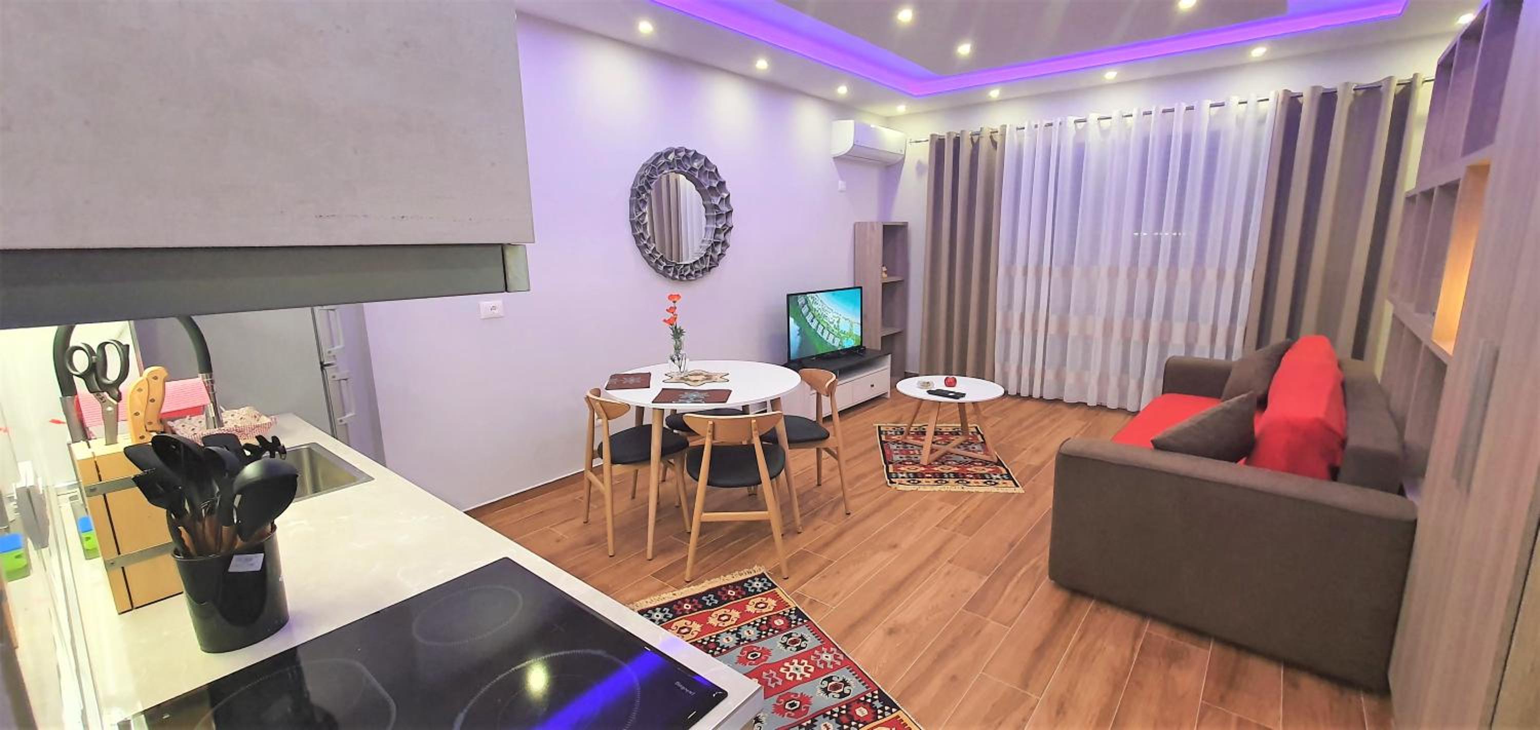 Eni`s Apartments