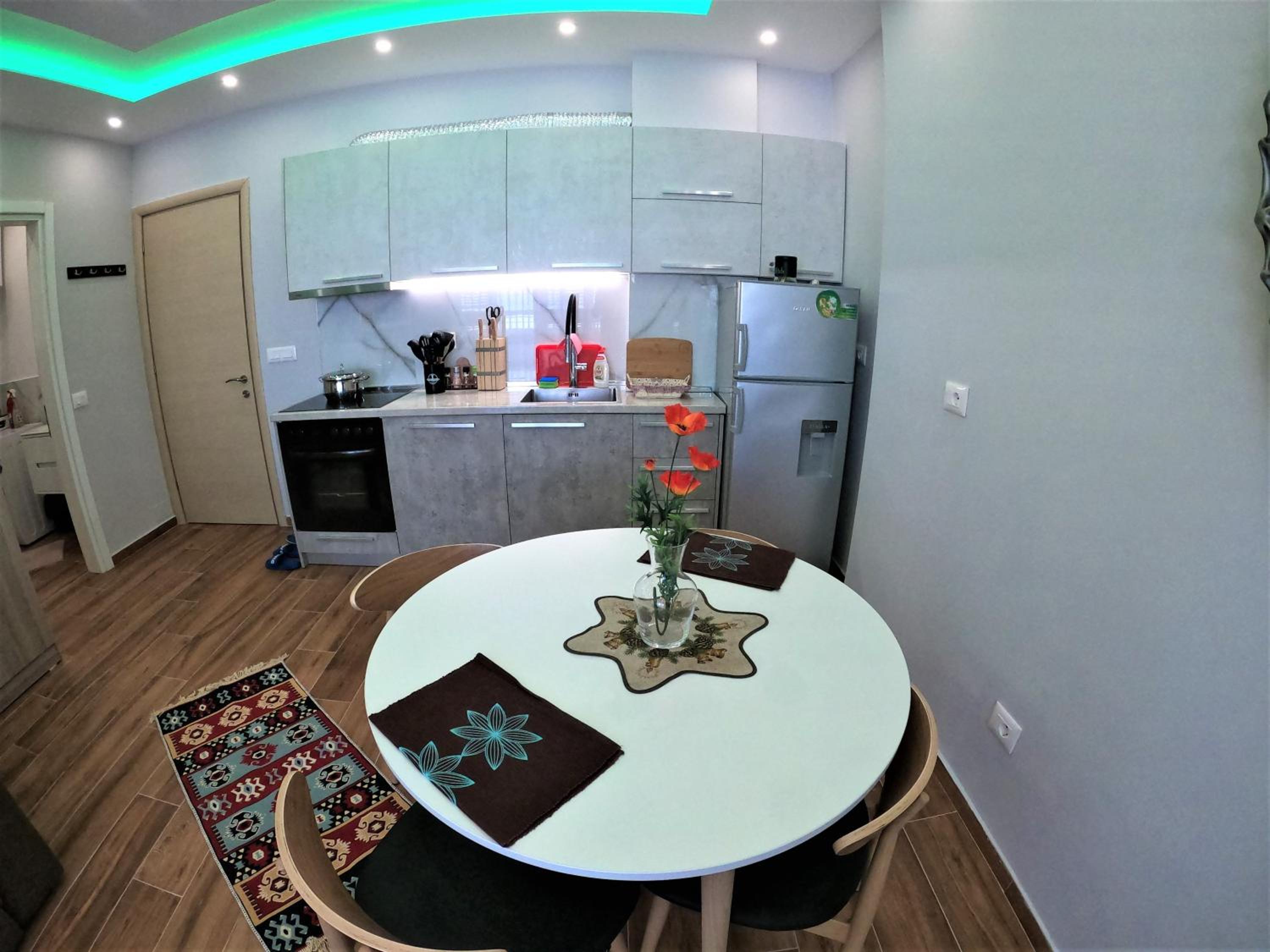 Eni`s Apartments