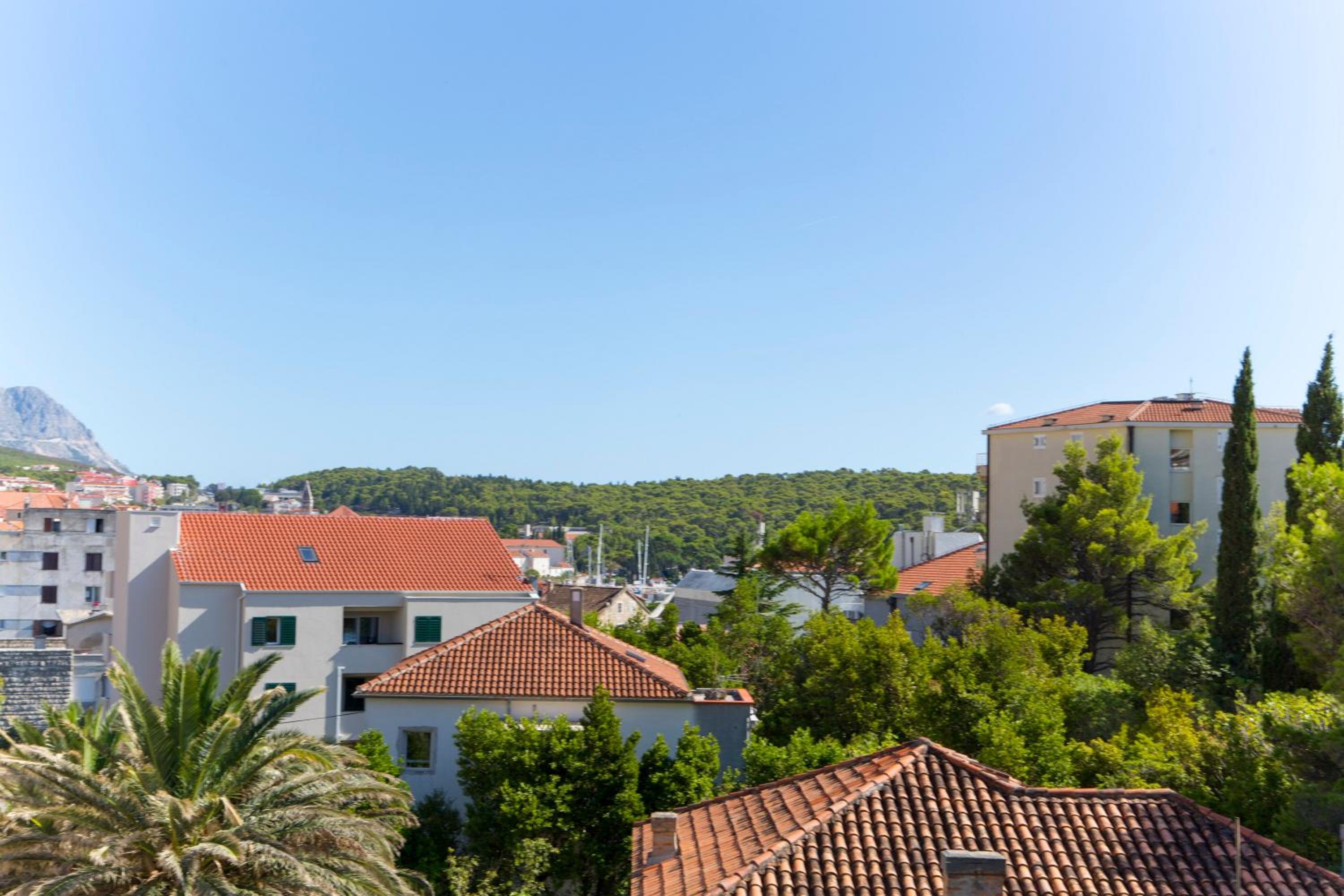 Ivan Centar Makarska view 3