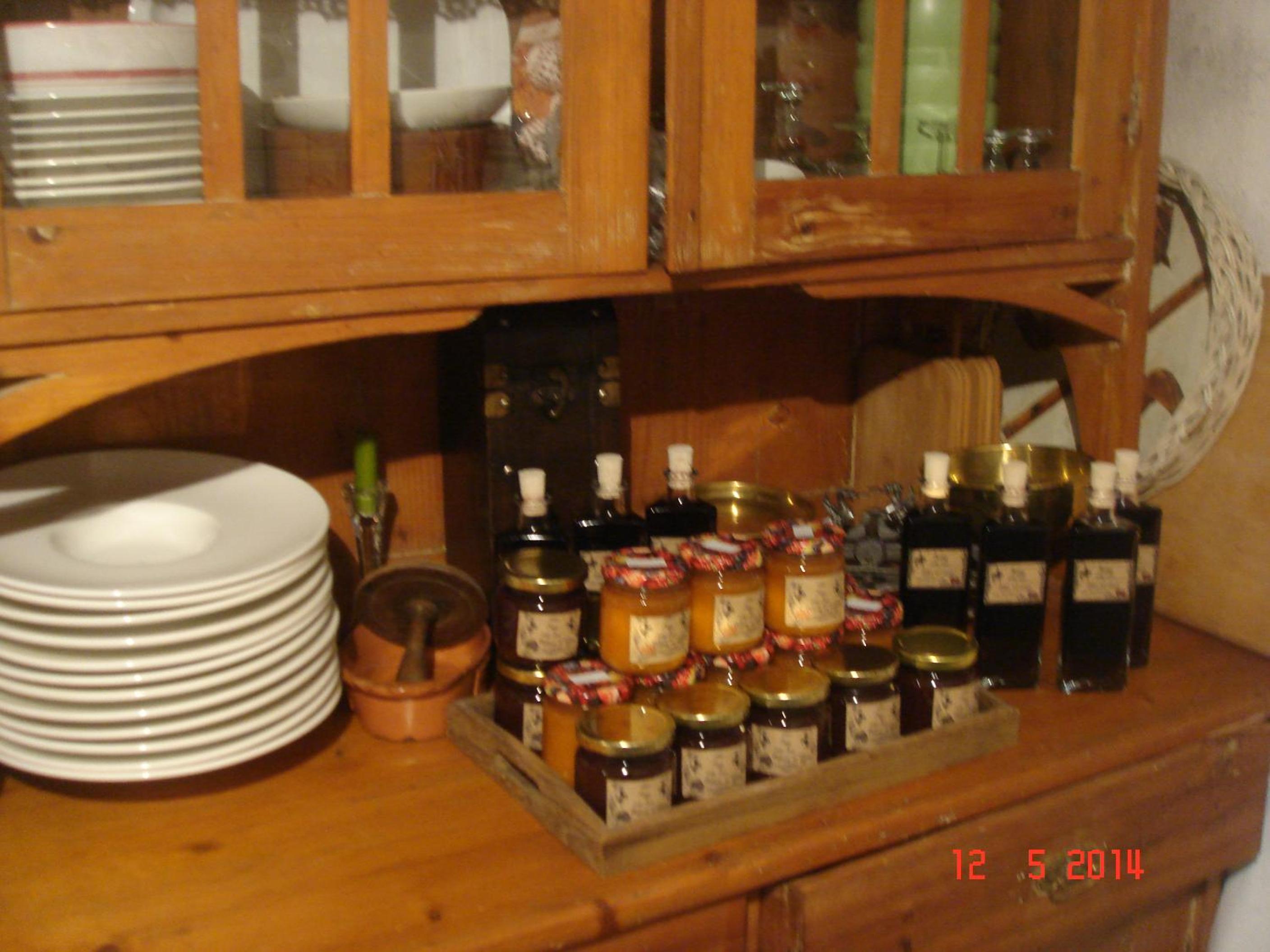 Photo 33