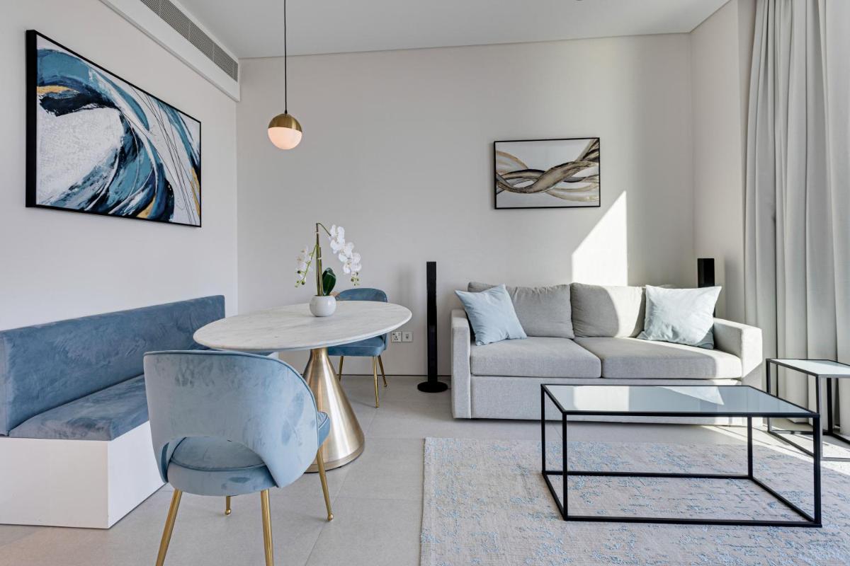 Stylish apartment in Address Beach Residence