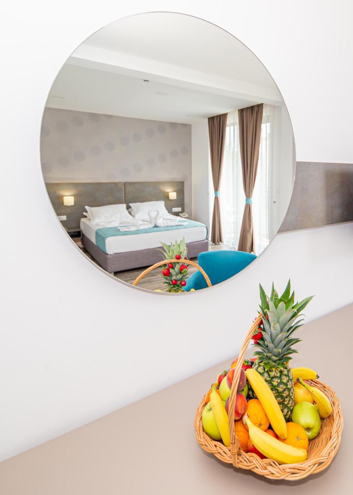 B&B Amfora view 5