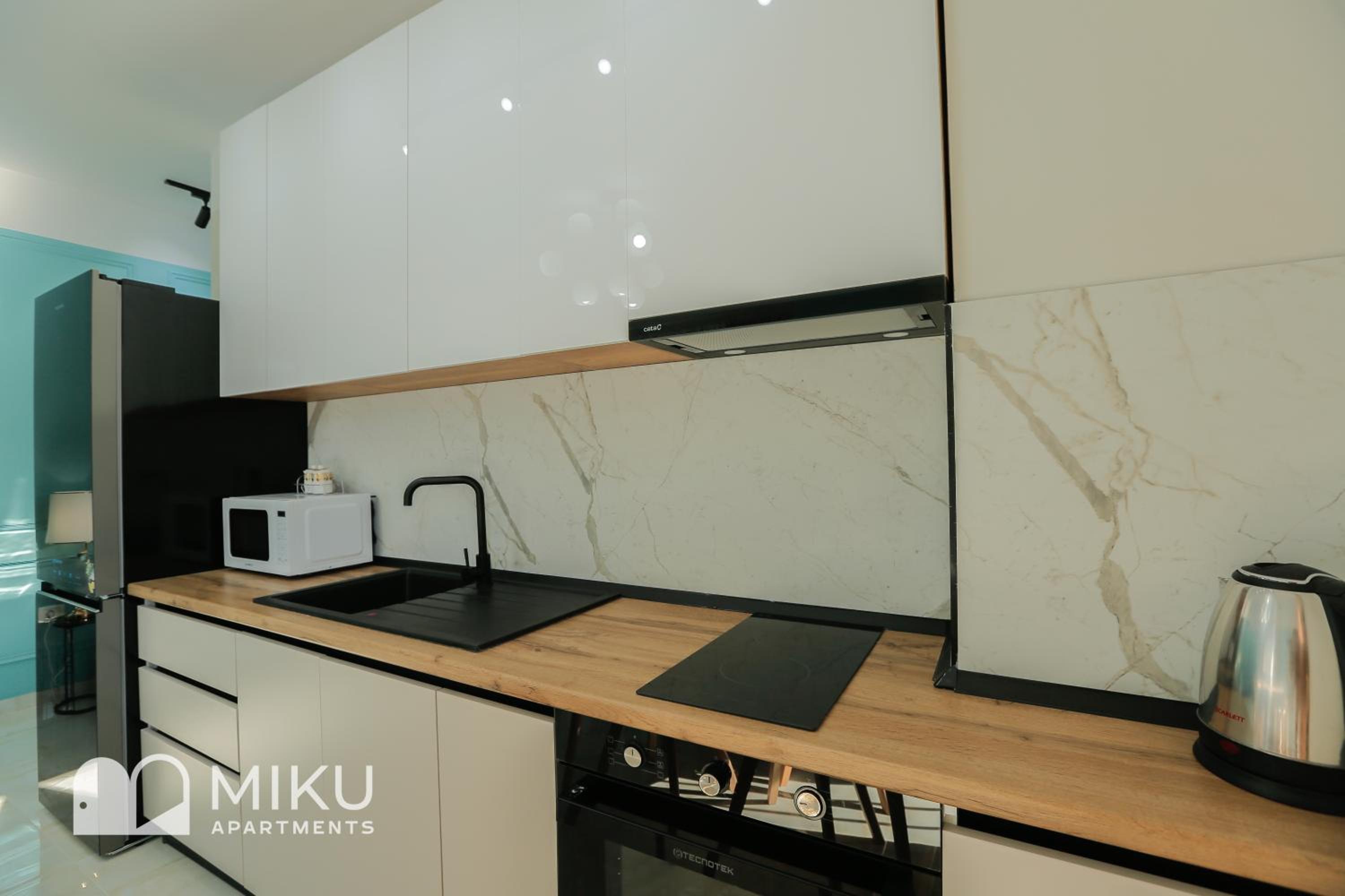 Miku Apartment - Bright 1 Bedroom Apartment At Olympic Residence