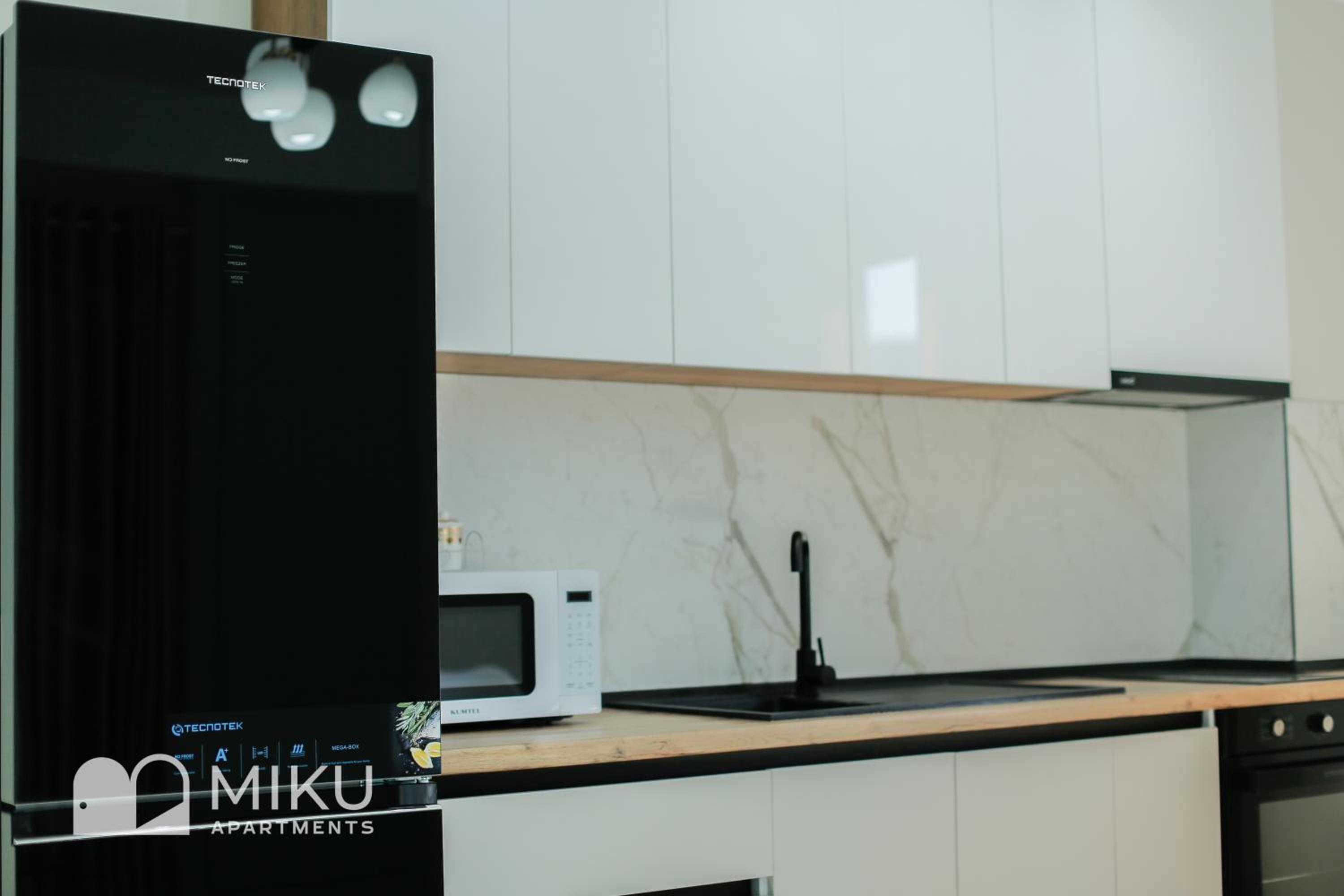 Miku Apartment - Bright 1 Bedroom Apartment At Olympic Residence