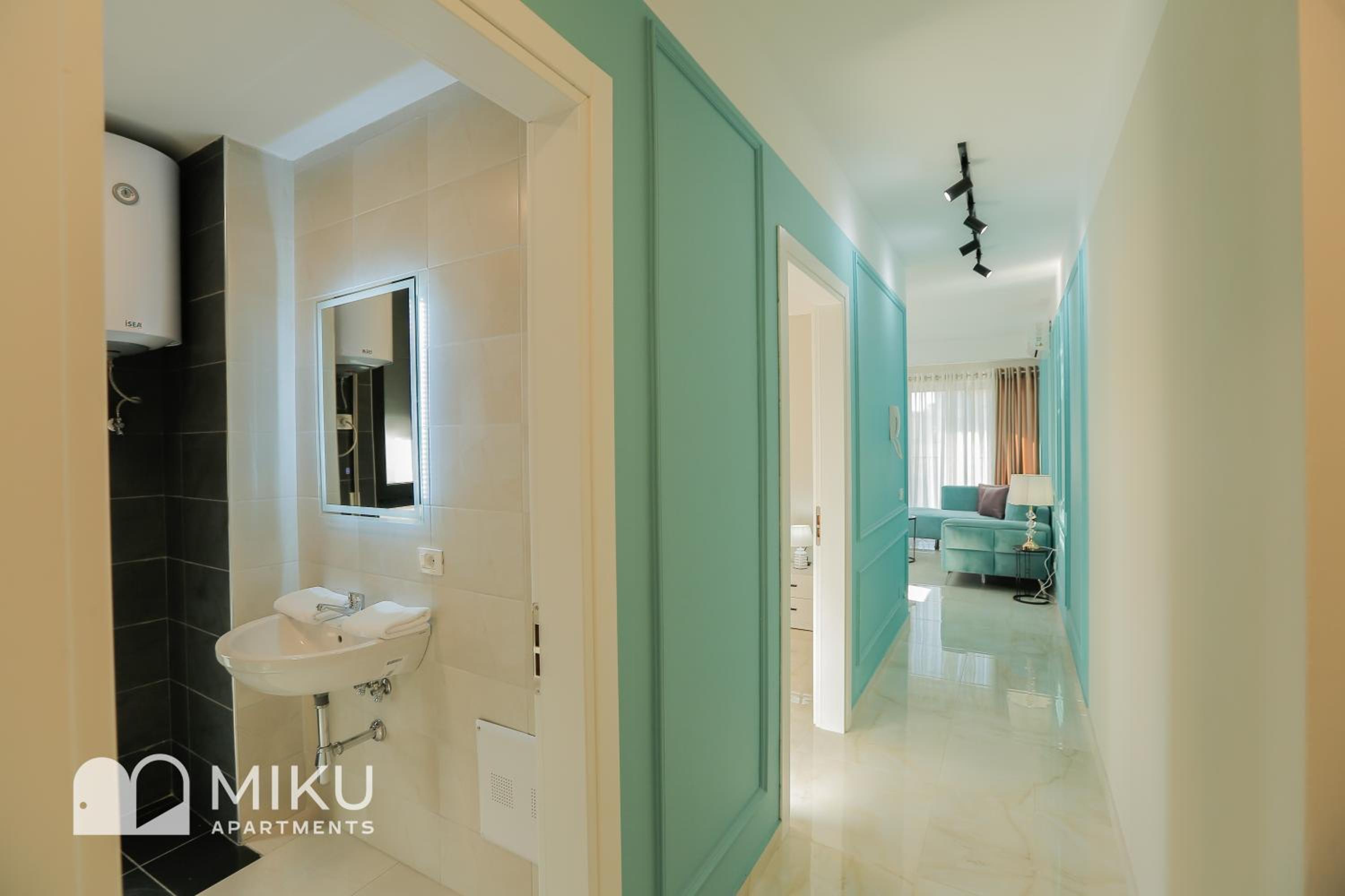 Miku Apartment - Bright 1 Bedroom Apartment At Olympic Residence