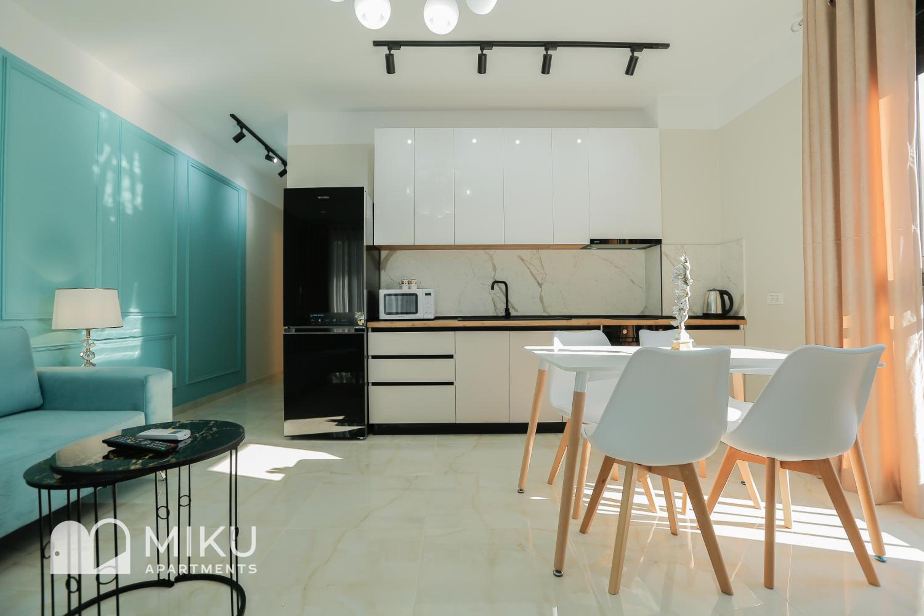 Miku Apartment - Bright 1 Bedroom Apartment At Olympic Residence