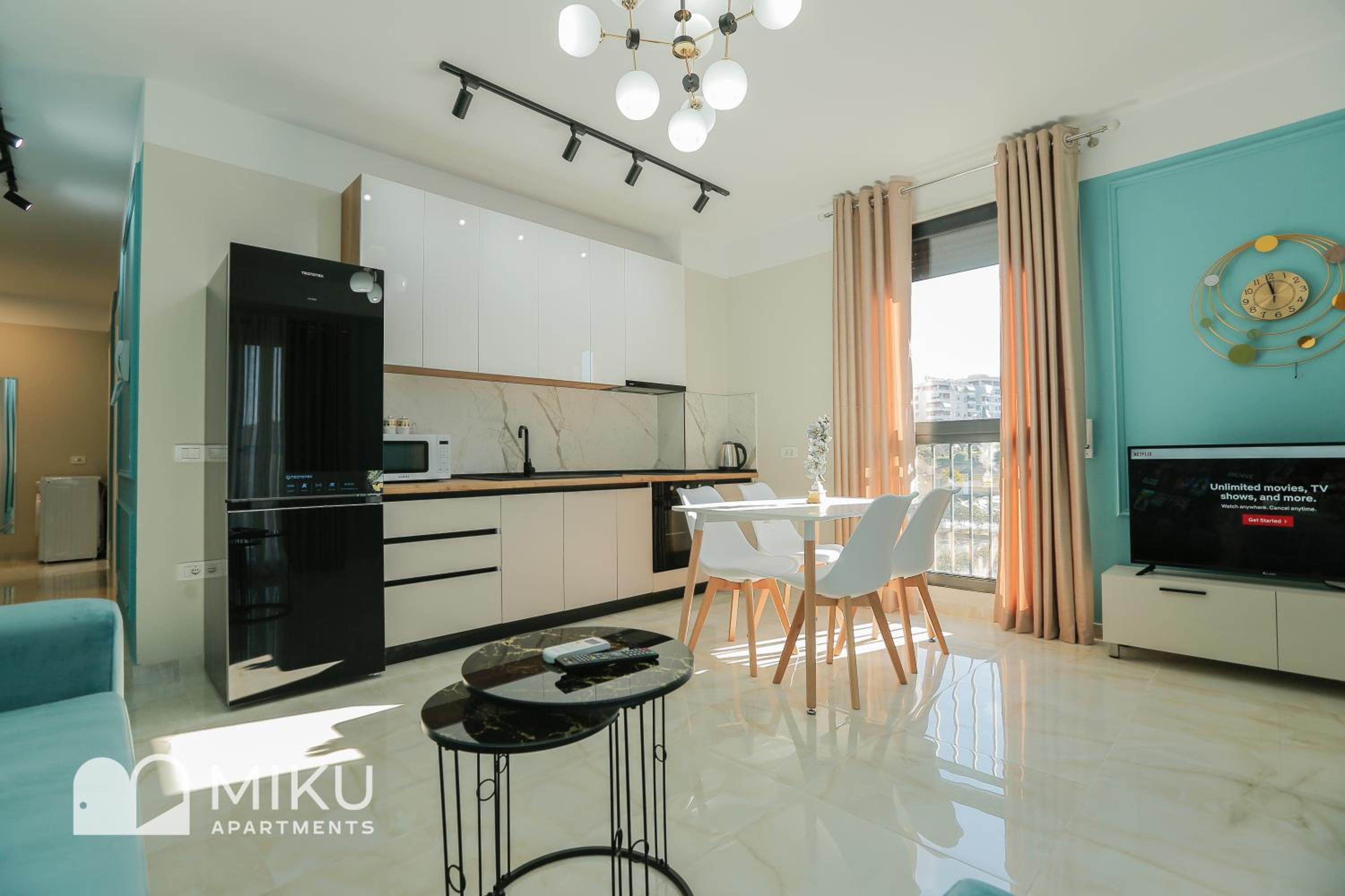 Miku Apartment - Bright 1 Bedroom Apartment At Olympic Residence